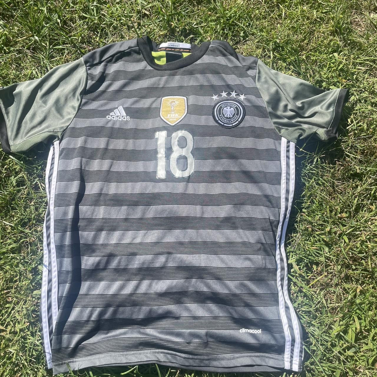 Adidas Adidas Germany 2014/15 home football shirt Size US L / EU 52-54 / 3 - 1 Thumbnail