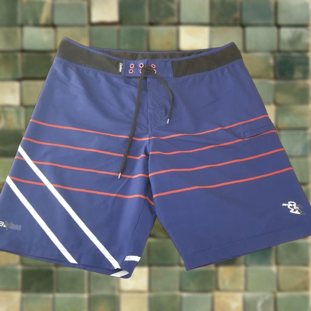 Vintage Da Hui Board Shorts Mens 38 Blue Swim Trunks Adult Regular Size 38 Pockets Quick Dry Lightweight 100% Polyester Surfing Size US 38 / EU 54 - 1 Thumbnail