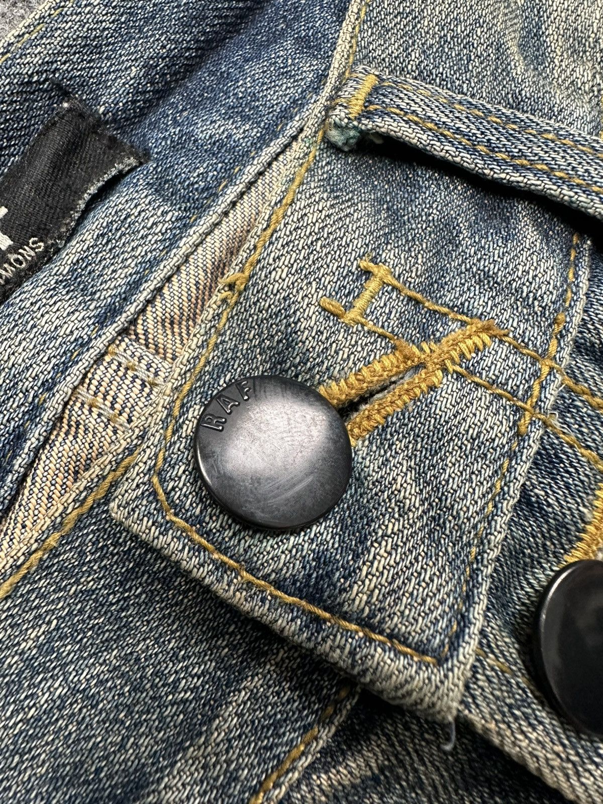 Raf by Raf Simons Raf By Raf Simons - Faded Blue Washed Ripped Knees Denim Size US 33 - 10 Thumbnail