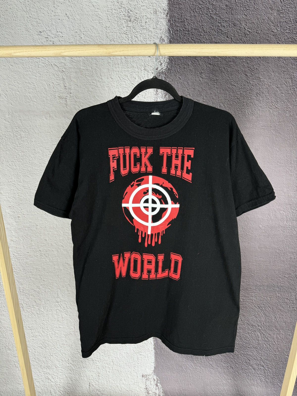 Band Tees × Vintage Vintage Fuck the World vintage big logo band tee shirt Size US M / EU 48-50 / 2 - 1 Thumbnail