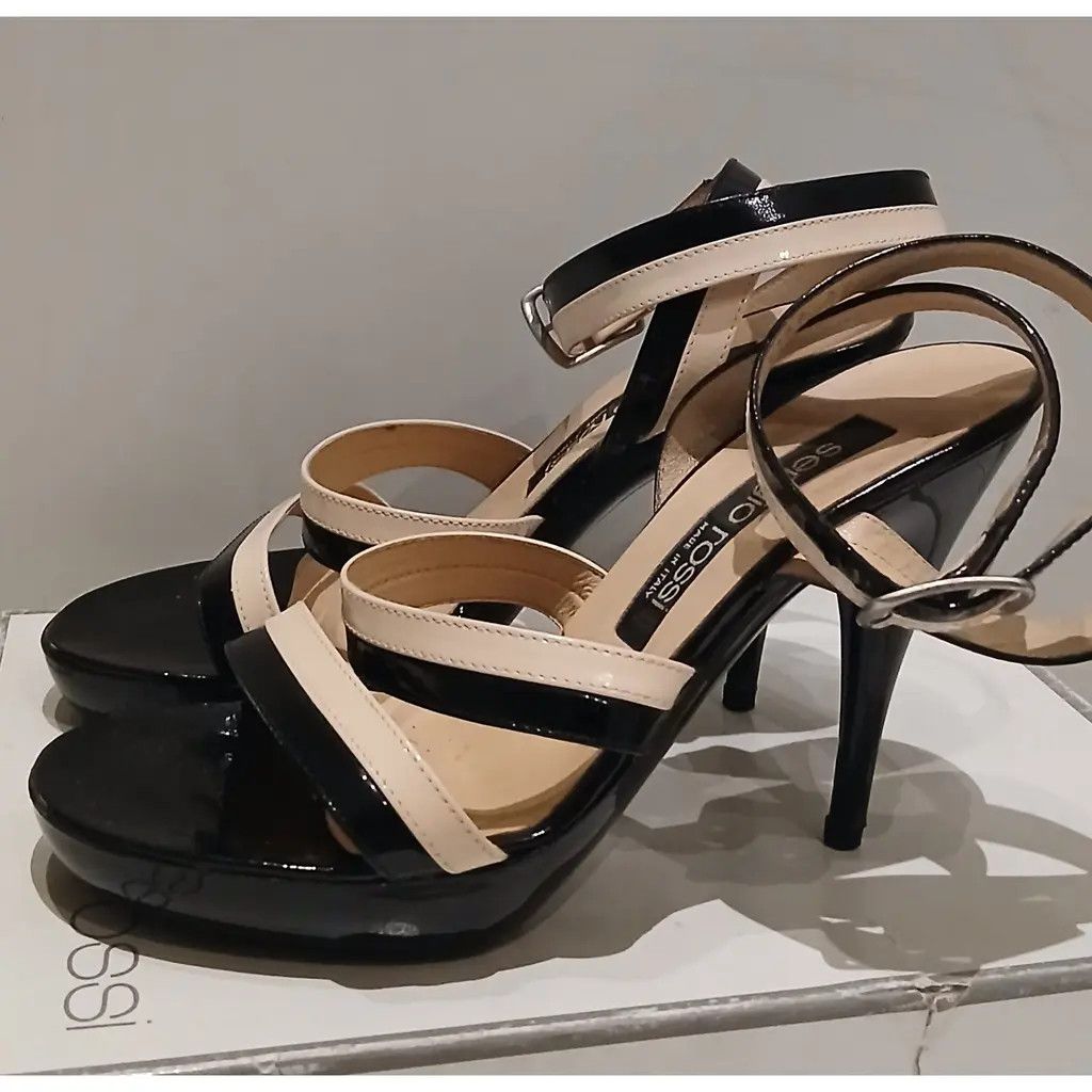 Sergio Rossi Sergio Rossi Patent Leather Strap Heels Black / Cream Size US 7 / IT 37 - 3 Thumbnail