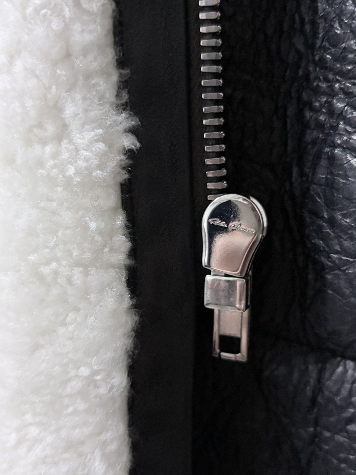 Rick Owens RICK OWENS GETHSEMANE OFF-THE-RUNWAY SHEARLING KLAUS COAT Size US M / EU 48-50 / 2 - 8 Thumbnail