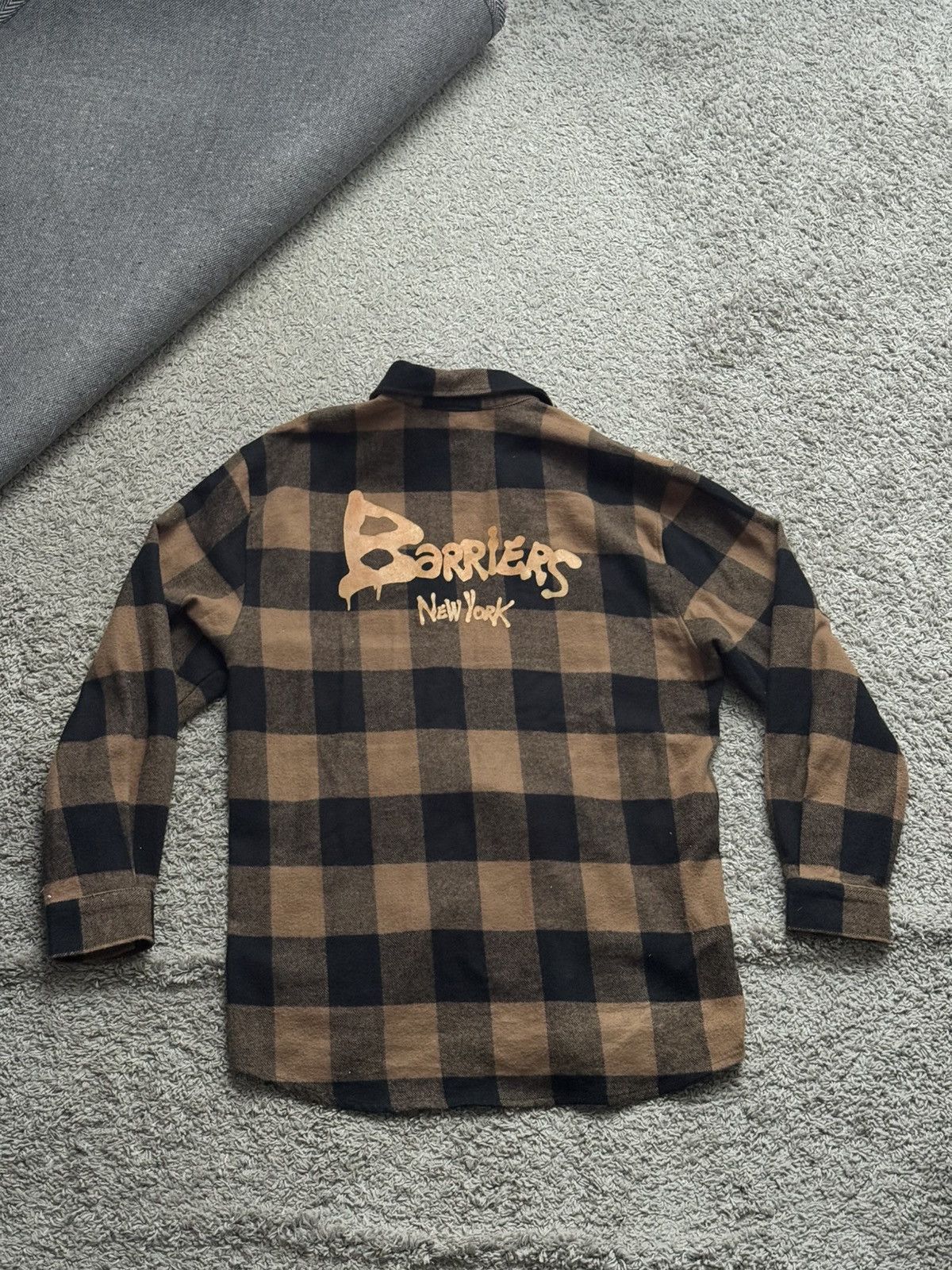 Barriers RARE 1st collection Barriers NY flannel Size US L / EU 52-54 / 3 - 3 Thumbnail