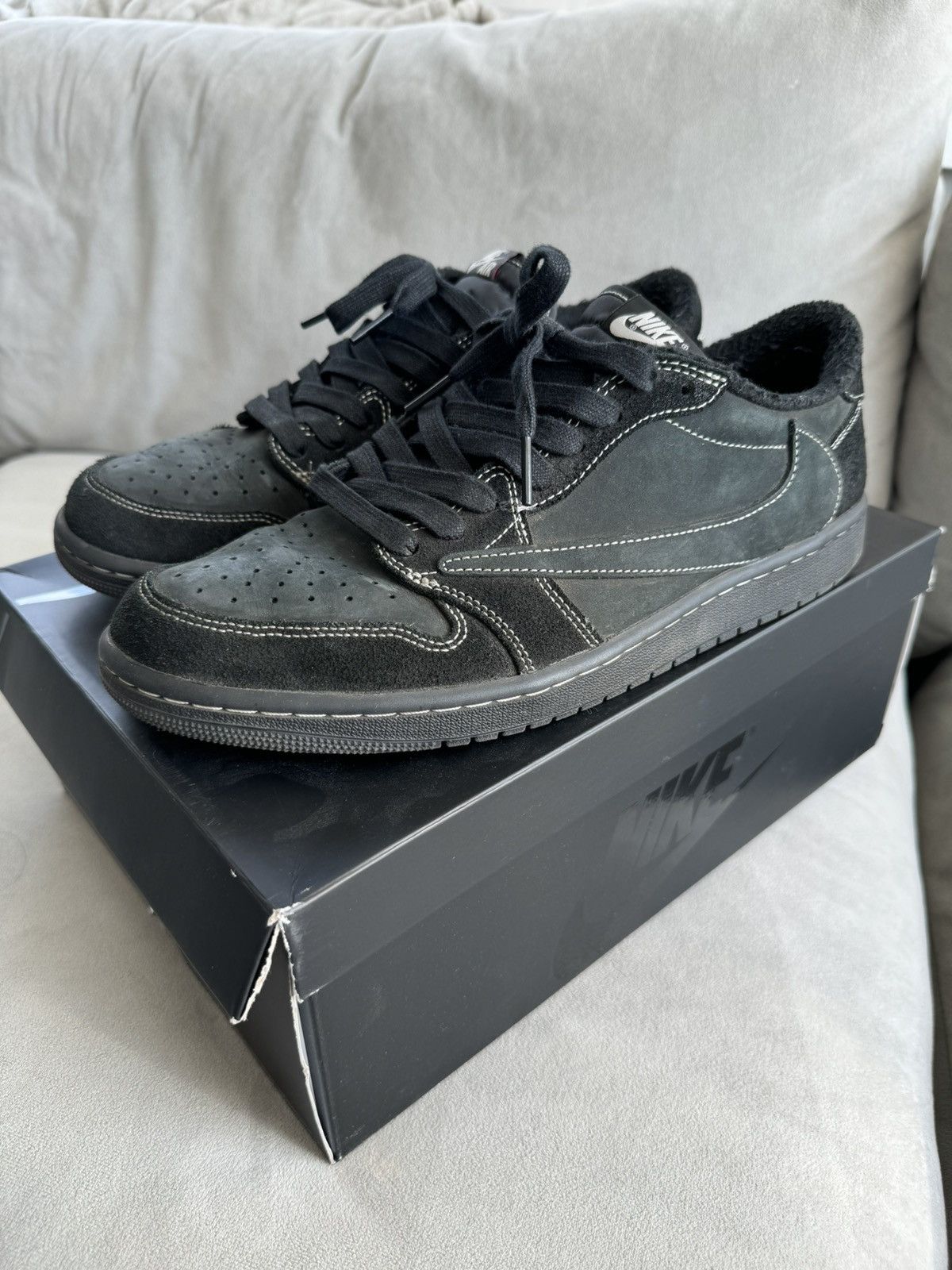 Travis Scott Black Phantom | Grailed