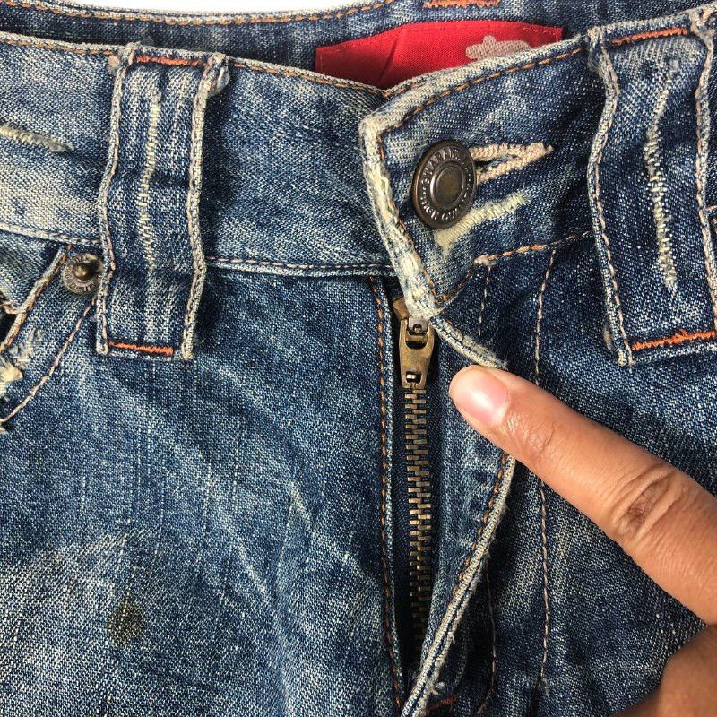 Japanese Brand × Jean Ladies Denim Bootcut B Distressed Jean Size 30" / US 8 / IT 44 - 9 Thumbnail