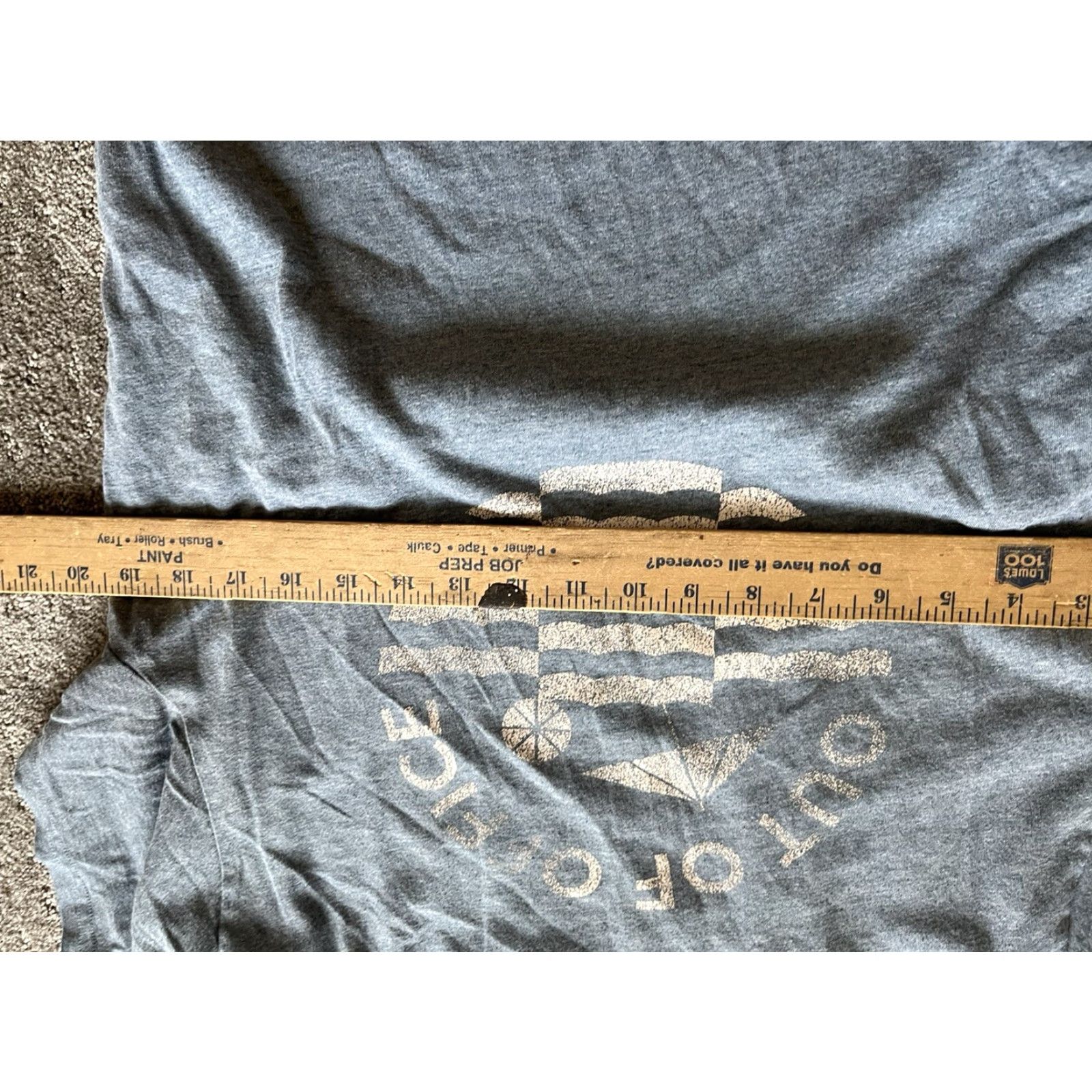 Banana Republic VTG.Banana Republic OUT OF OFFICE Travel Vacation Road-trip Beach Mens t-shirt M Size US M / EU 48-50 / 2 - 5 Thumbnail
