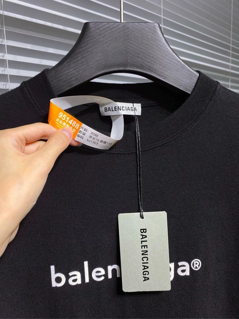Balenciaga Balenciaga Mailbox letter-printed logo short sleeves 2503-N Size US XS / EU 42 / 0 - 5 Thumbnail