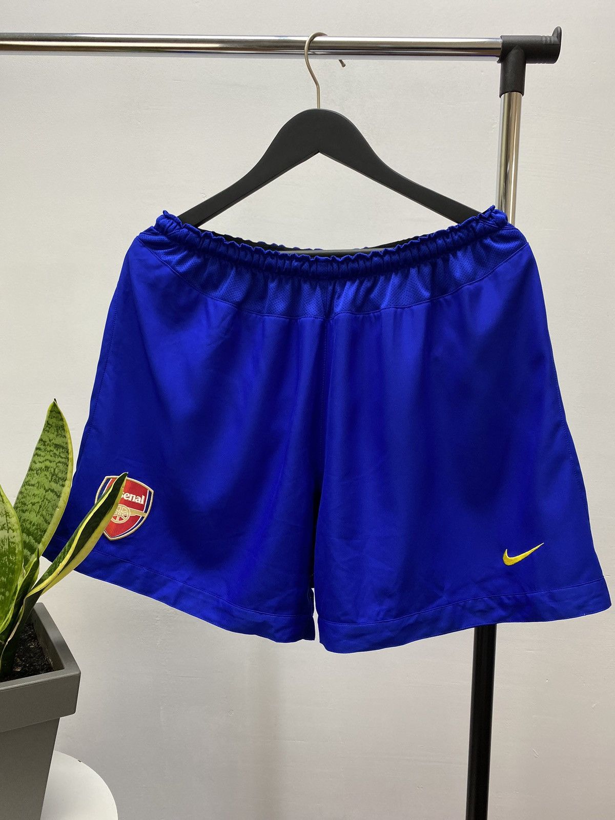 Nike × Vintage Nike Arsenal 2006 2008 Soccer Shorts Football Away Third Kit Size US 34 / EU 50 - 1 Thumbnail