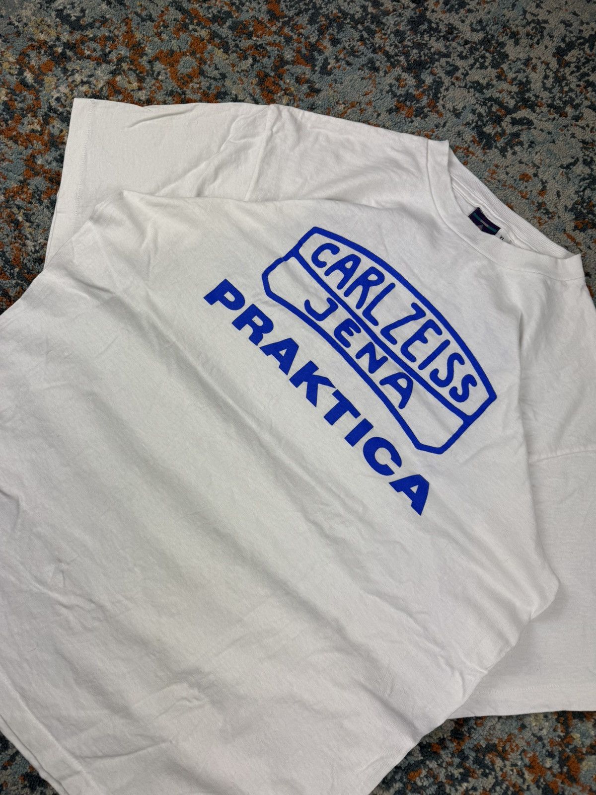 Vintage Vintage 80s Karl Zeiss Praktica photo camera promo tee Size US XL / EU 56 / 4 - 4 Thumbnail