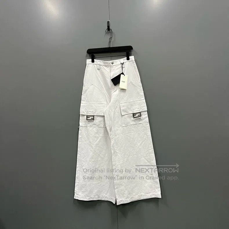 Fendi Fendi White double F buckle straight-leg trousers Size 26" / US 2 / IT 38 - 1 Thumbnail