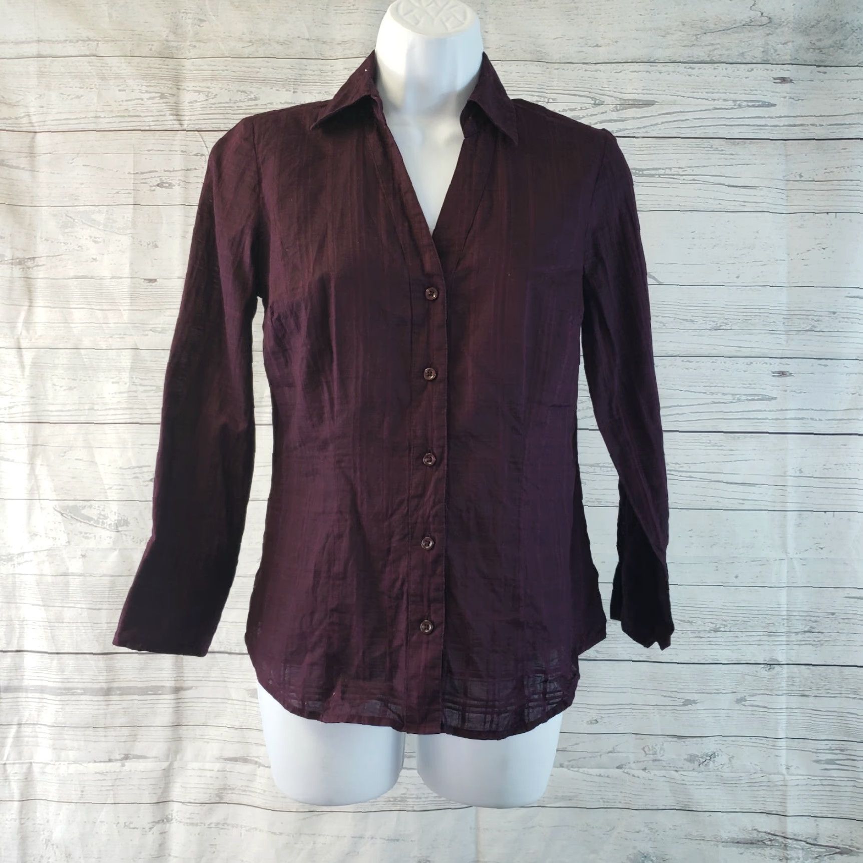 Ann Taylor Ann Taylor Womens Button Front Top Sz 2 Burgundy Semi Sheer 3/4 Sleeve Size XS / US 0-2 / IT 36-38 - 2 Thumbnail