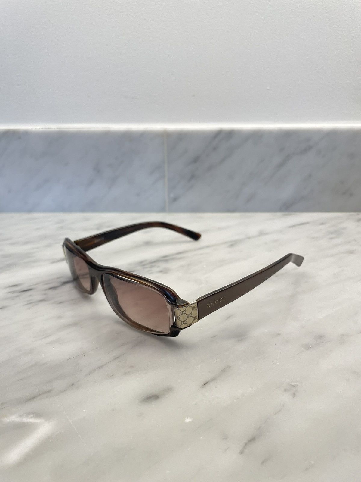 Gucci Gucci gg2548 monogram glasses with dark lenses Size ONE SIZE - 1 Thumbnail