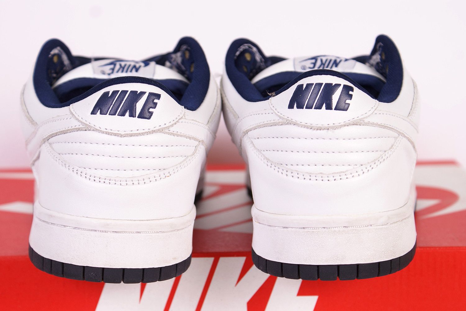 Nike 2001 Nike Dunk Low Pro B WHITE MIDNIGHT NAVY Blue 624044 111 Size US 9.5 / EU 42-43 - 8 Thumbnail