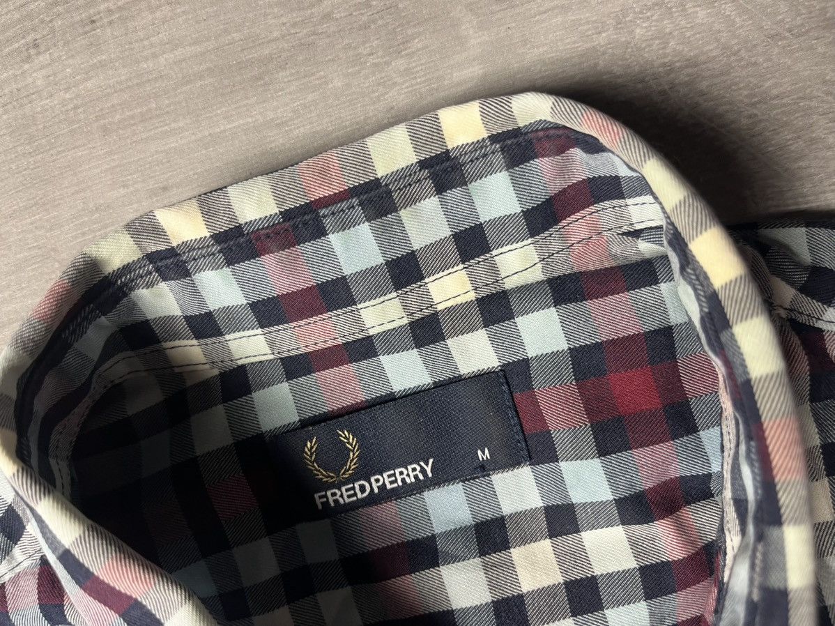 Fred Perry Fred perry short sleeve shirt size Medium Size US M / EU 48-50 / 2 - 4 Thumbnail