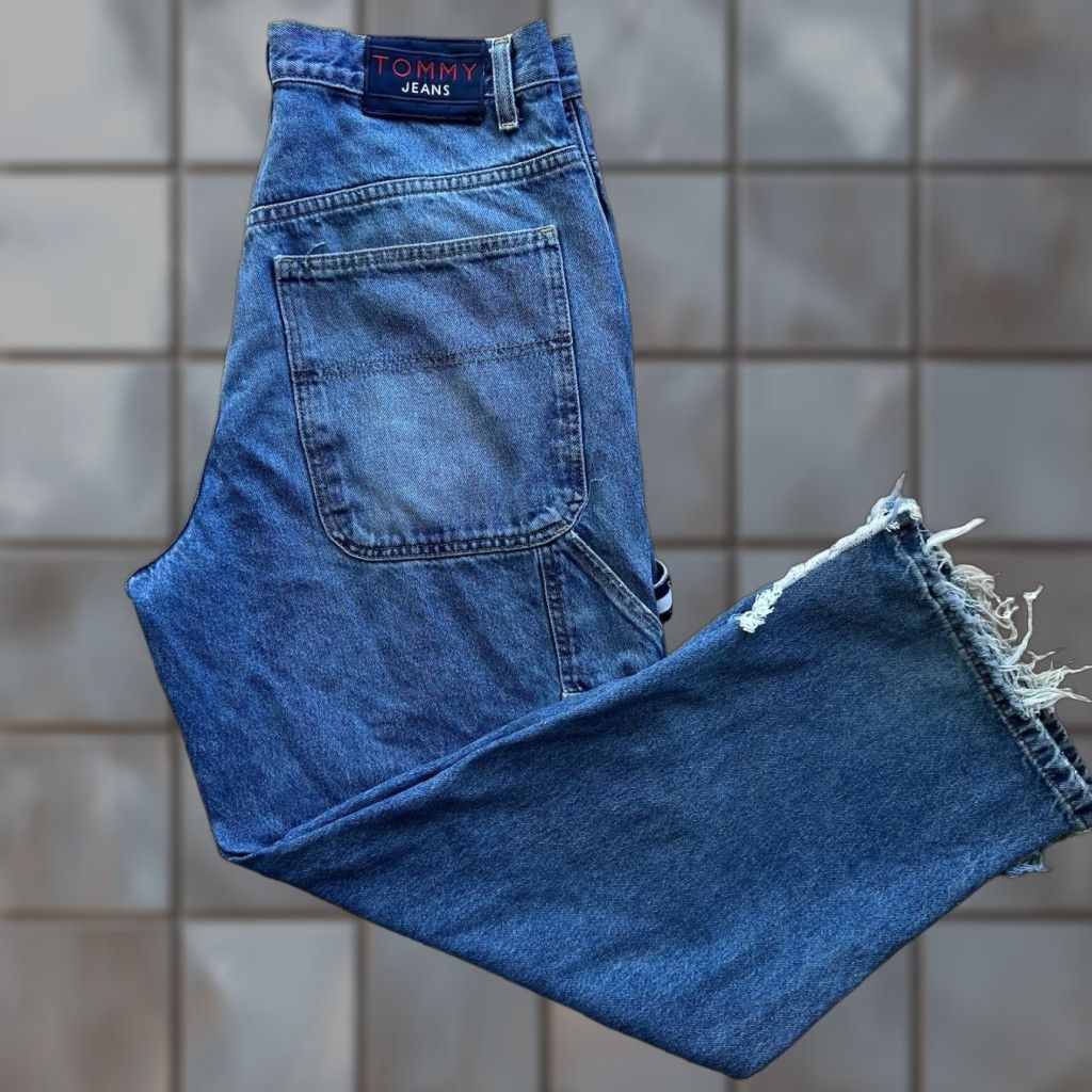 Tommy Hilfiger VINTAGE Tommy Hilfiger Carpenter Jeans 31x28 Blue 90s Baggy Skater Streetwear Mens Jeans Size US 31 - 1 Thumbnail