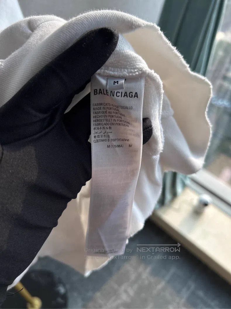 Balenciaga Balenciaga Letter Logo Printed Round Neck Loose Fit Short Size US M / EU 48-50 / 2 - 3 Thumbnail