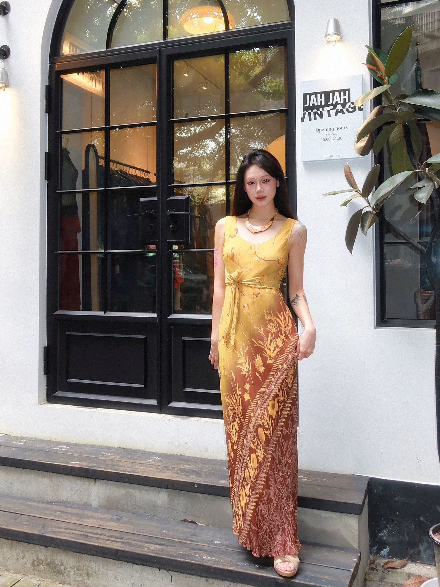 Vintage French Brand Vintage Silk Autumn Leaf Dress Size S Size S / US 4 / IT 40 - 2 Thumbnail