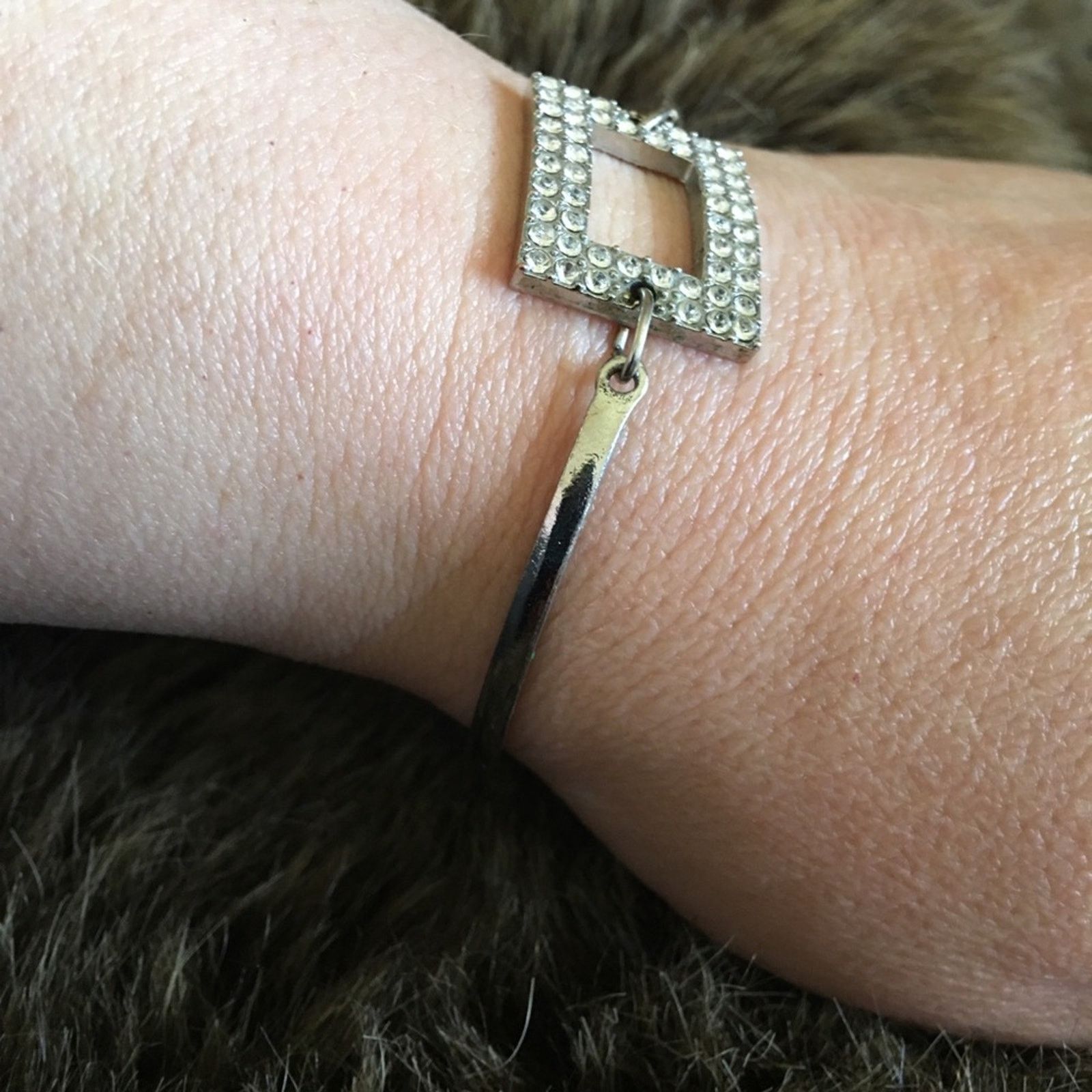 Jewelry Rhinestone silver tone bar link bracelet Size ONE SIZE - 2 Thumbnail