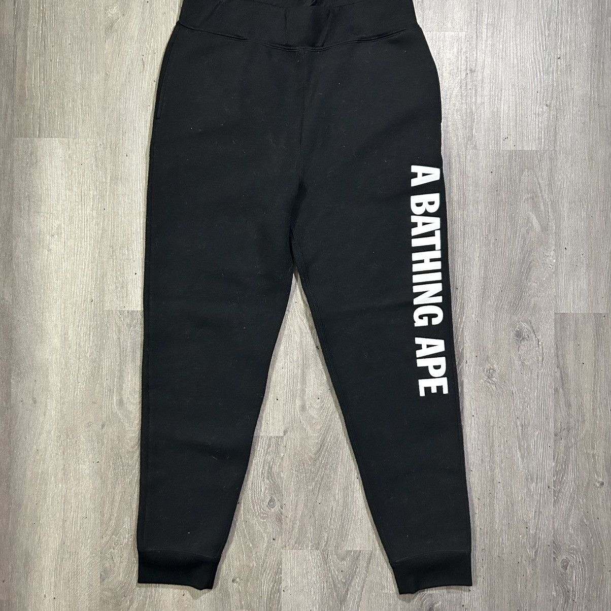 Bape BAPE Sweatpants Size US 32 / EU 48 - 1 Thumbnail