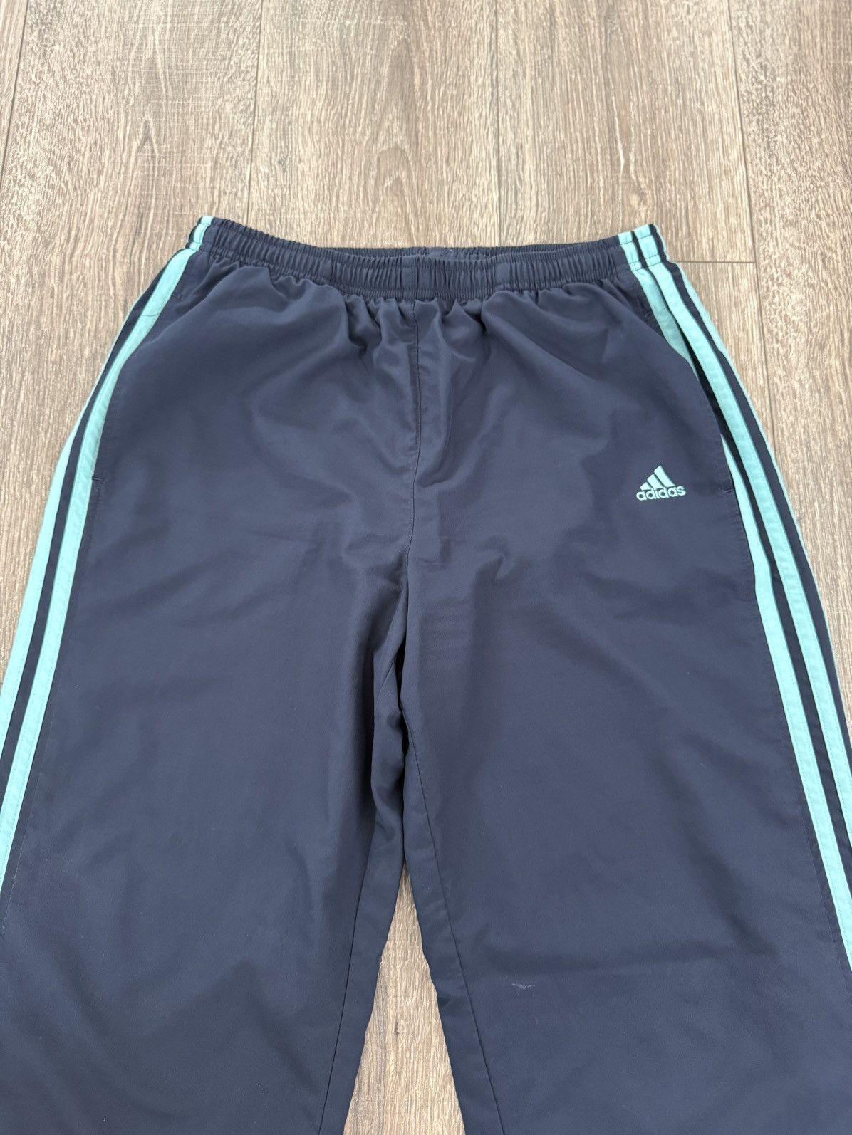 Adidas Adidas Navy Teal Track Sweatpants Size Medium Size US 30 / EU 46 - 2 Thumbnail