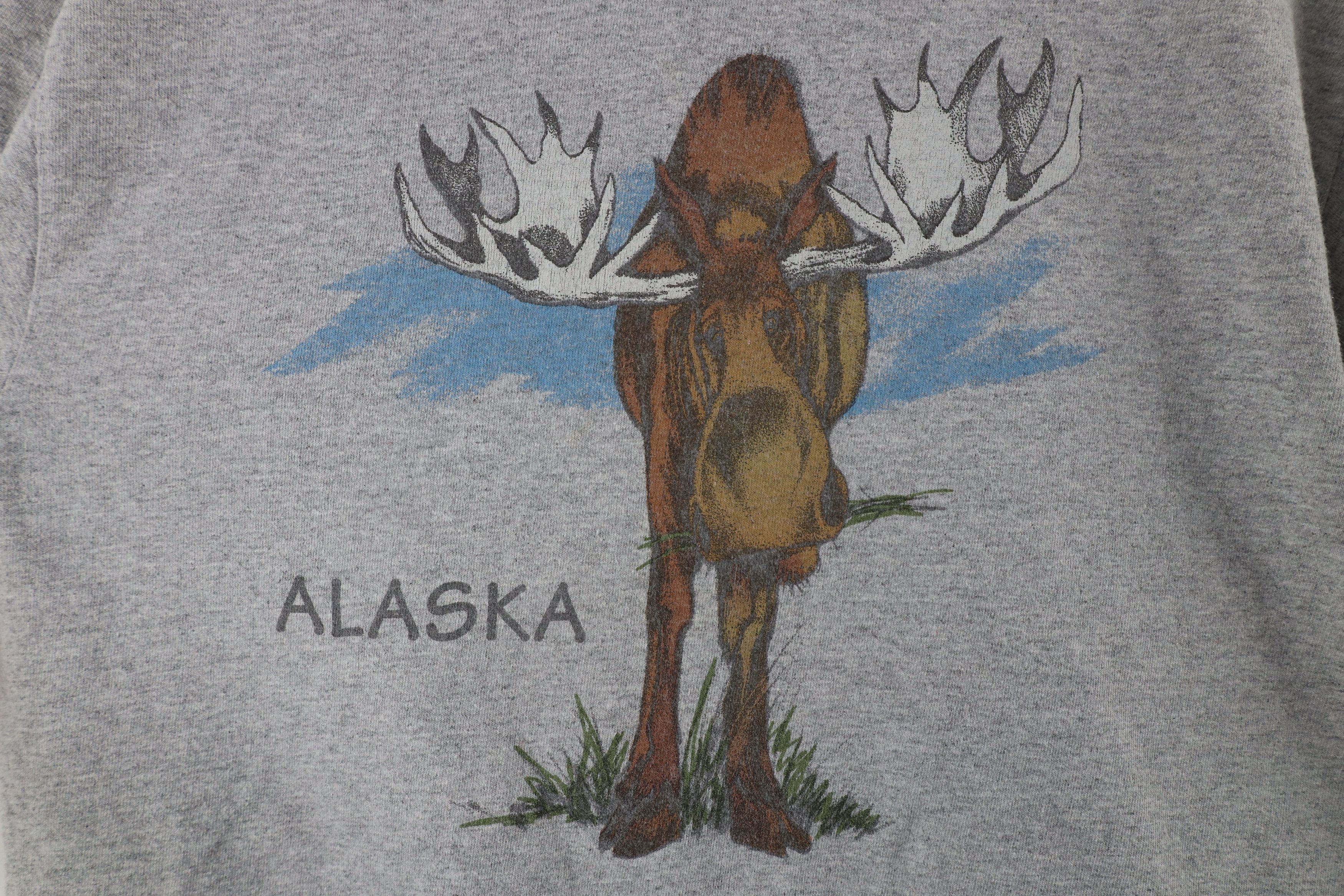Vintage Vintage 90s Streetwear Out Alaska Moose Short Sleeve T-Shirt Size US S / EU 44-46 / 1 - 4 Thumbnail