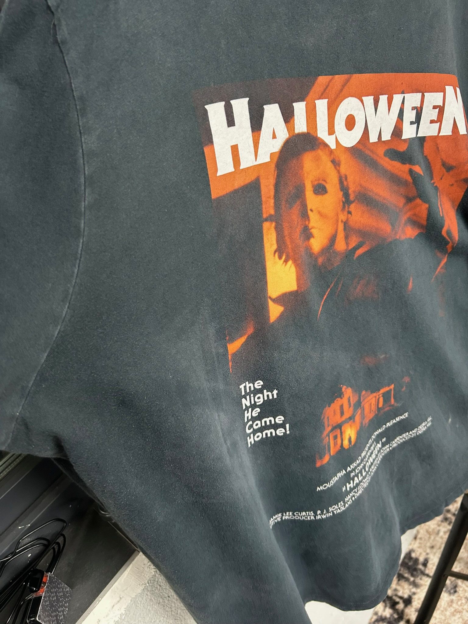 Expert Horror × Vintage Vintage 2022 Halloween Michael Myers Promo Movie T-shirt Size US XXL / EU 58 / 5 - 9 Thumbnail