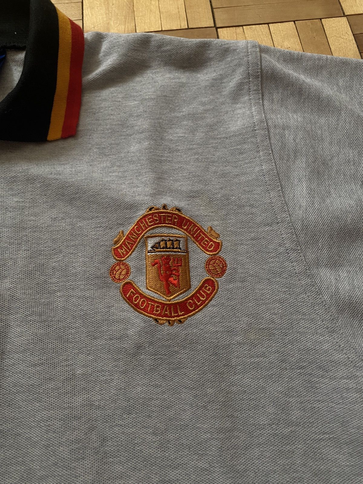 Umbro UMBRO Manchester United 90's 1993/1995 Football Polo Shirt Size US L / EU 52-54 / 3 - 3 Thumbnail