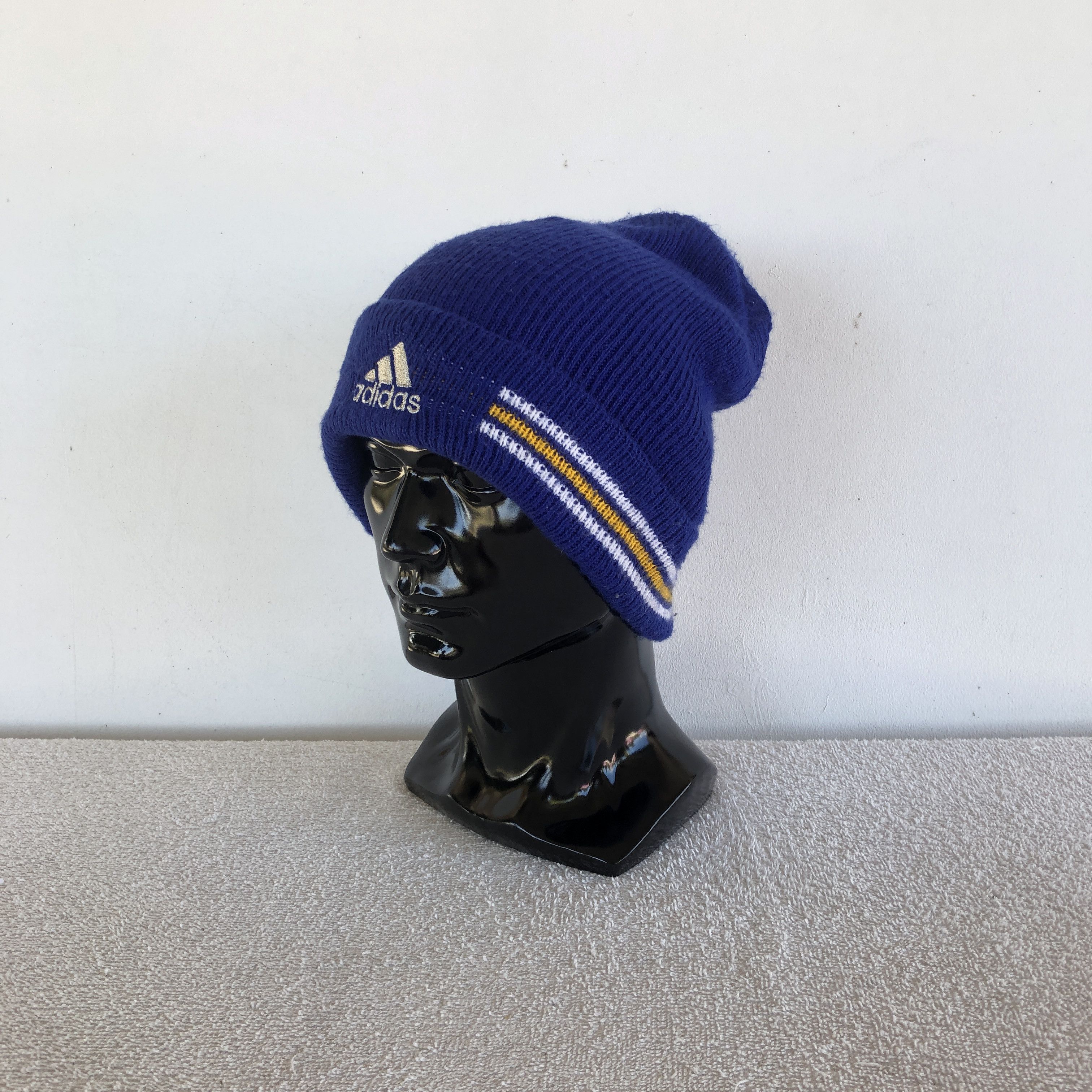 Adidas Vintage Adidas Beanie Striped Snow Caps Hats Size ONE SIZE - 1 Thumbnail