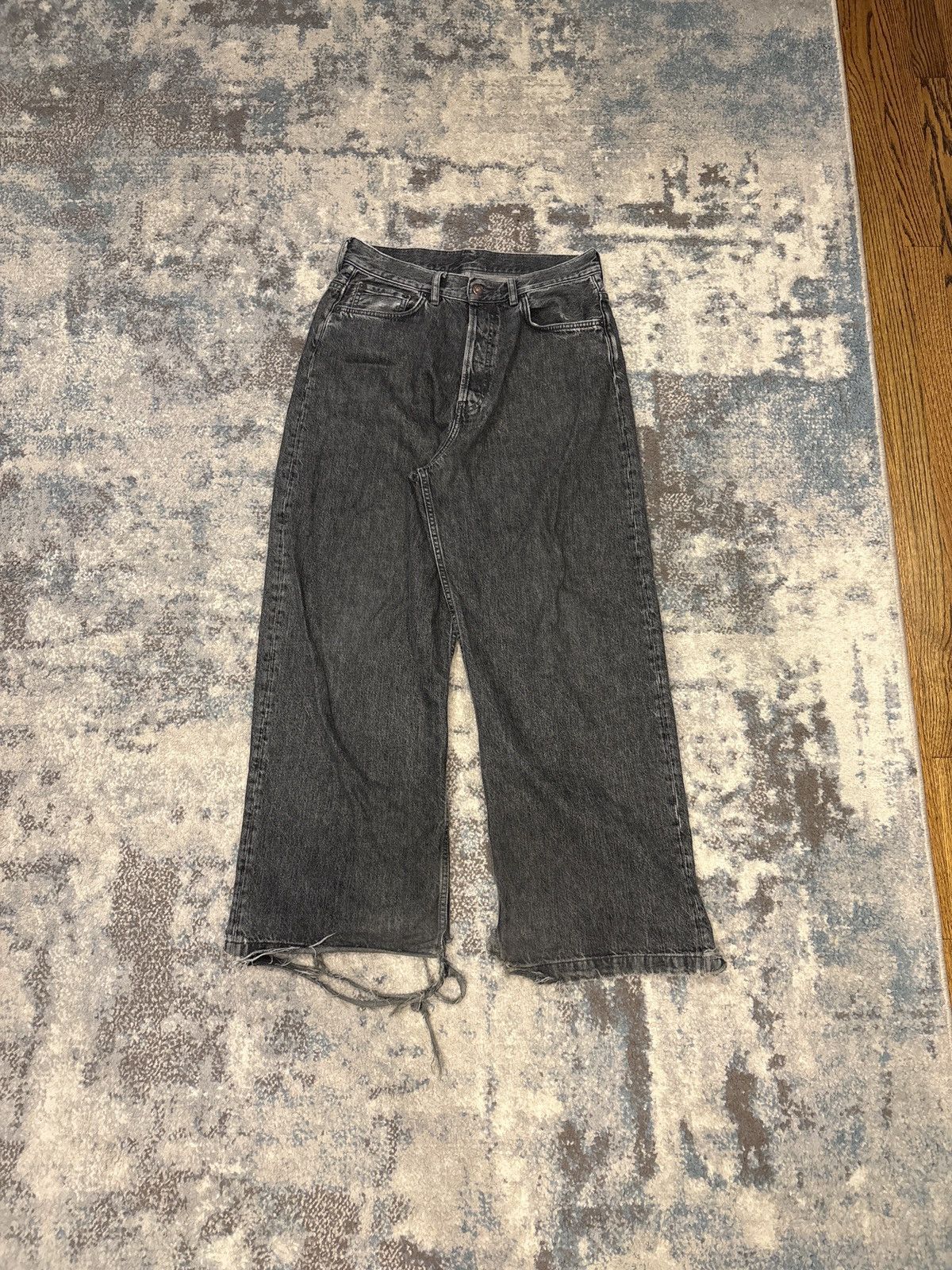 Acne Studios Acne Studios Game Black Size US 32 / EU 48 - 1 Thumbnail