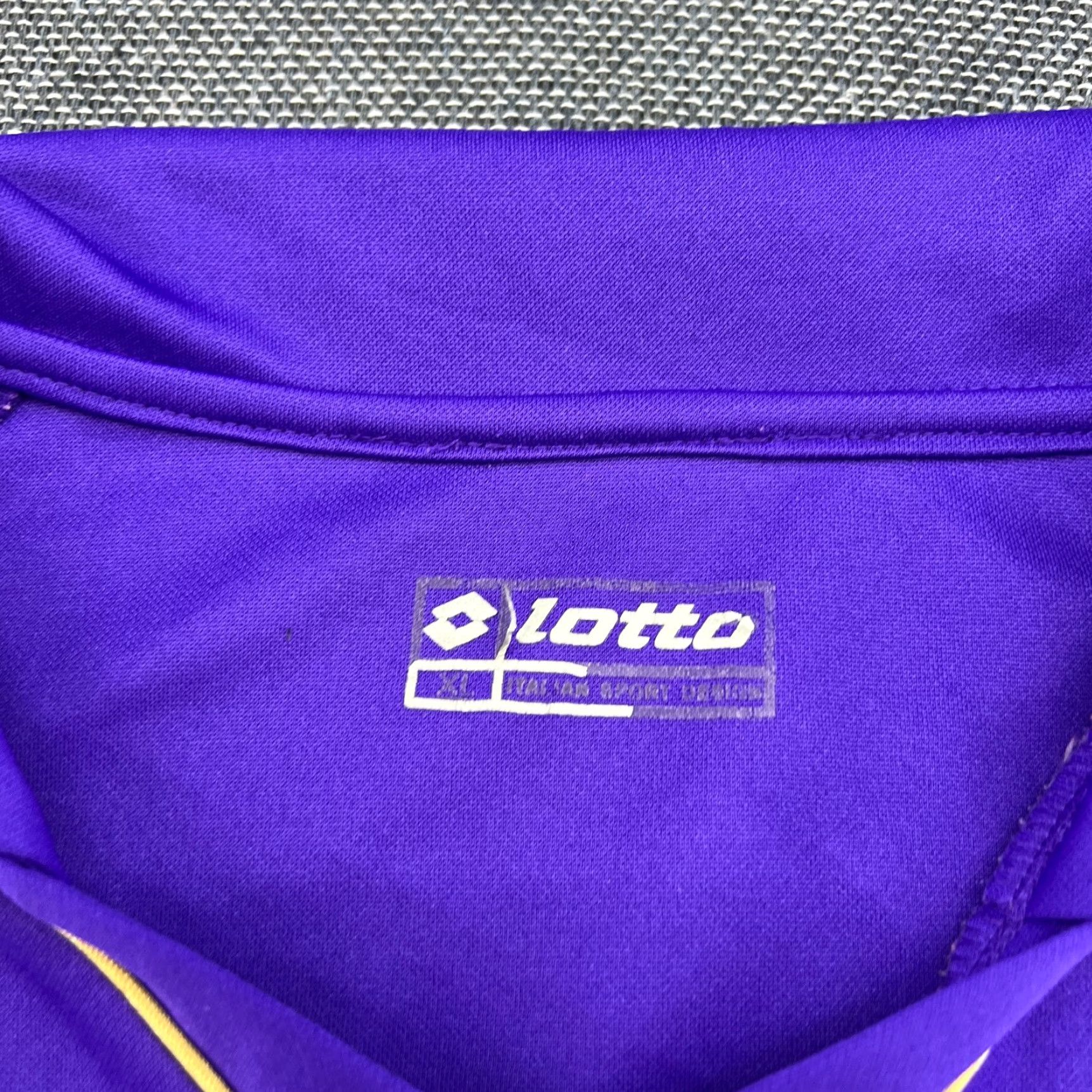 Vintage Fiorentina 2010 2011 Home Football Jersey Mens XL Lotto Adult Shirt Purple Size US XL / EU 56 / 4 - 5 Thumbnail