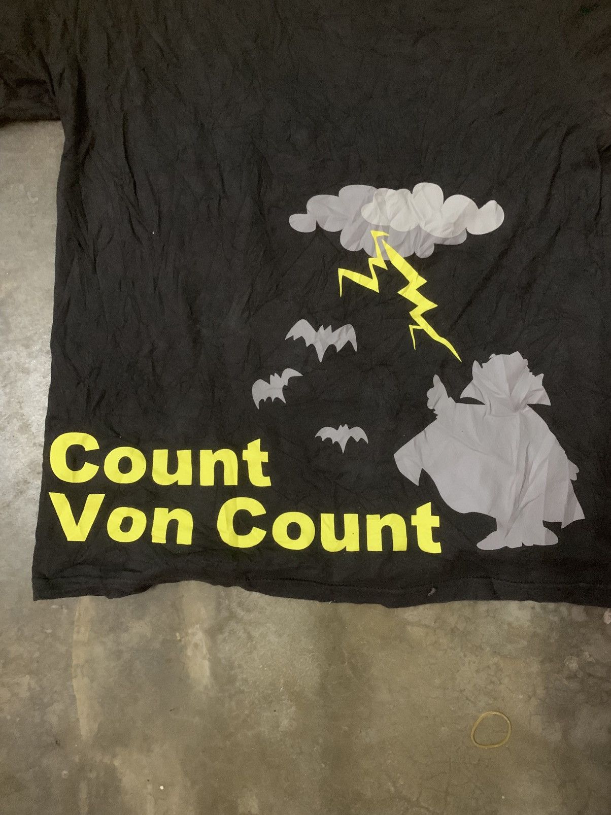 Japanese Brand × Universal Studios × Vintage Count Van Count Dracula Tee Size US M / EU 48-50 / 2 - 10 Thumbnail
