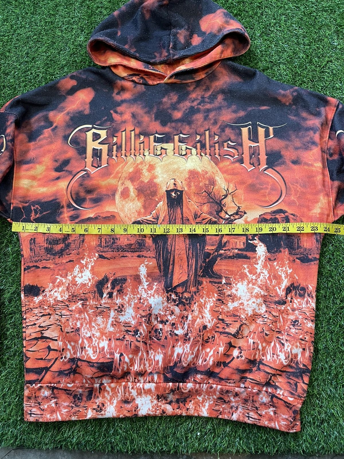 Band Tees × Billie Eilish Billie Eilish Flame Solo Singer Hoodie Size US M / EU 48-50 / 2 - 3 Thumbnail