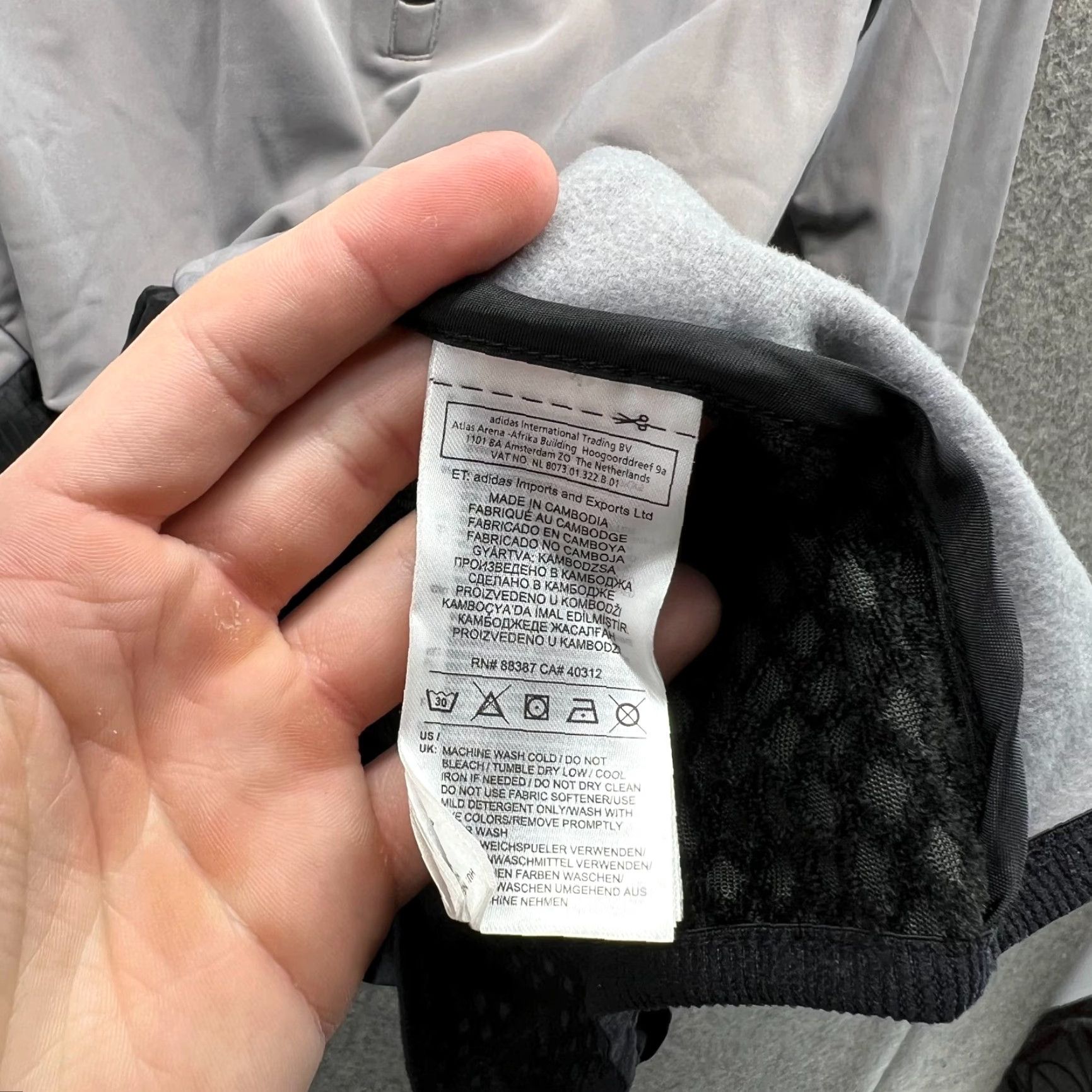 Adidas Adidas Sweater Men L Gray Climaheat Sweatshirt Quarter Zip Frostguard Fleece Size US L / EU 52-54 / 3 - 4 Thumbnail