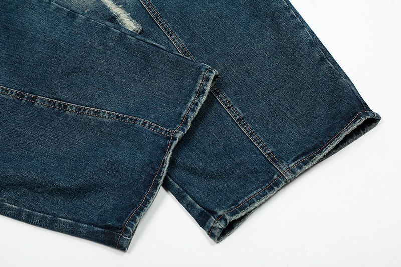 Vintage American-style men's loose straight leg casual ripped jeans Size US 32 / EU 48 - 6 Thumbnail