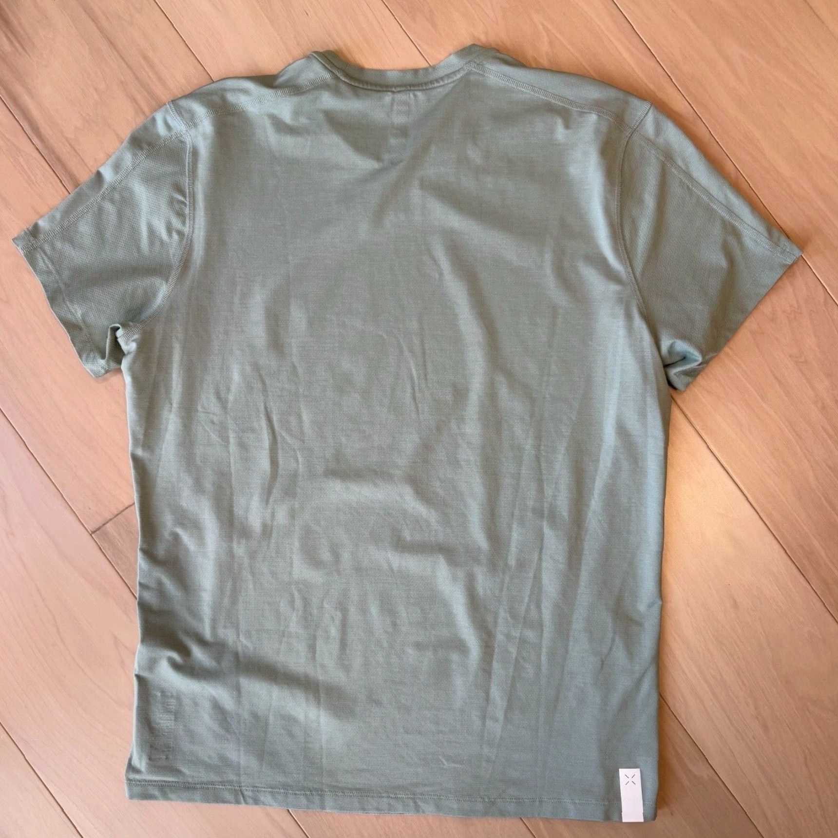 Ten Thousand VINTAGE Ten Thousand Performance Shirt L Green Sportswear Athleisure Workout New York Size US L / EU 52-54 / 3 - 6 Thumbnail