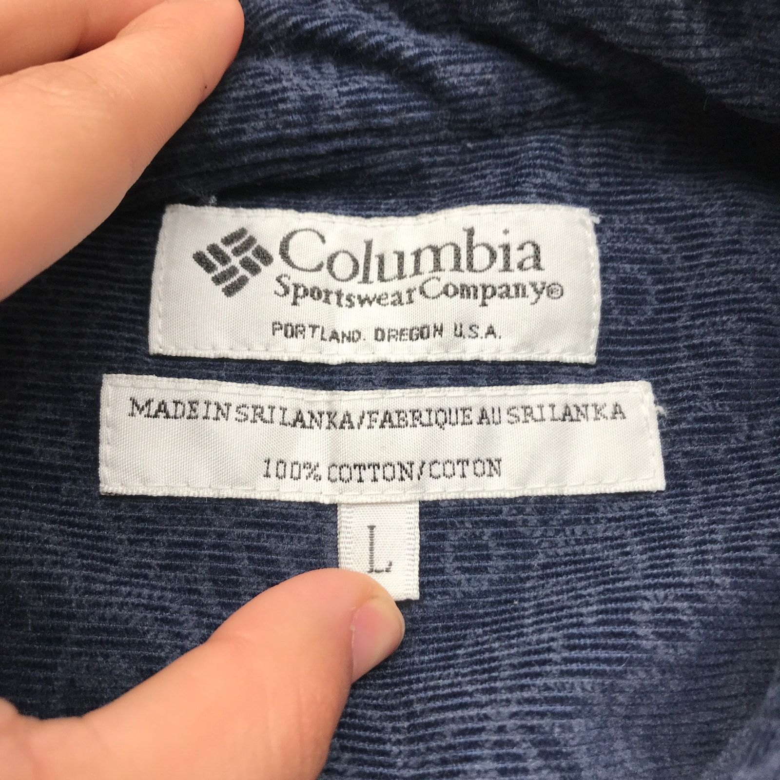 Columbia Vintage Columbia Corduroy Print Button Up Shirt Womens Large Size L / US 10 / IT 46 - 4 Thumbnail
