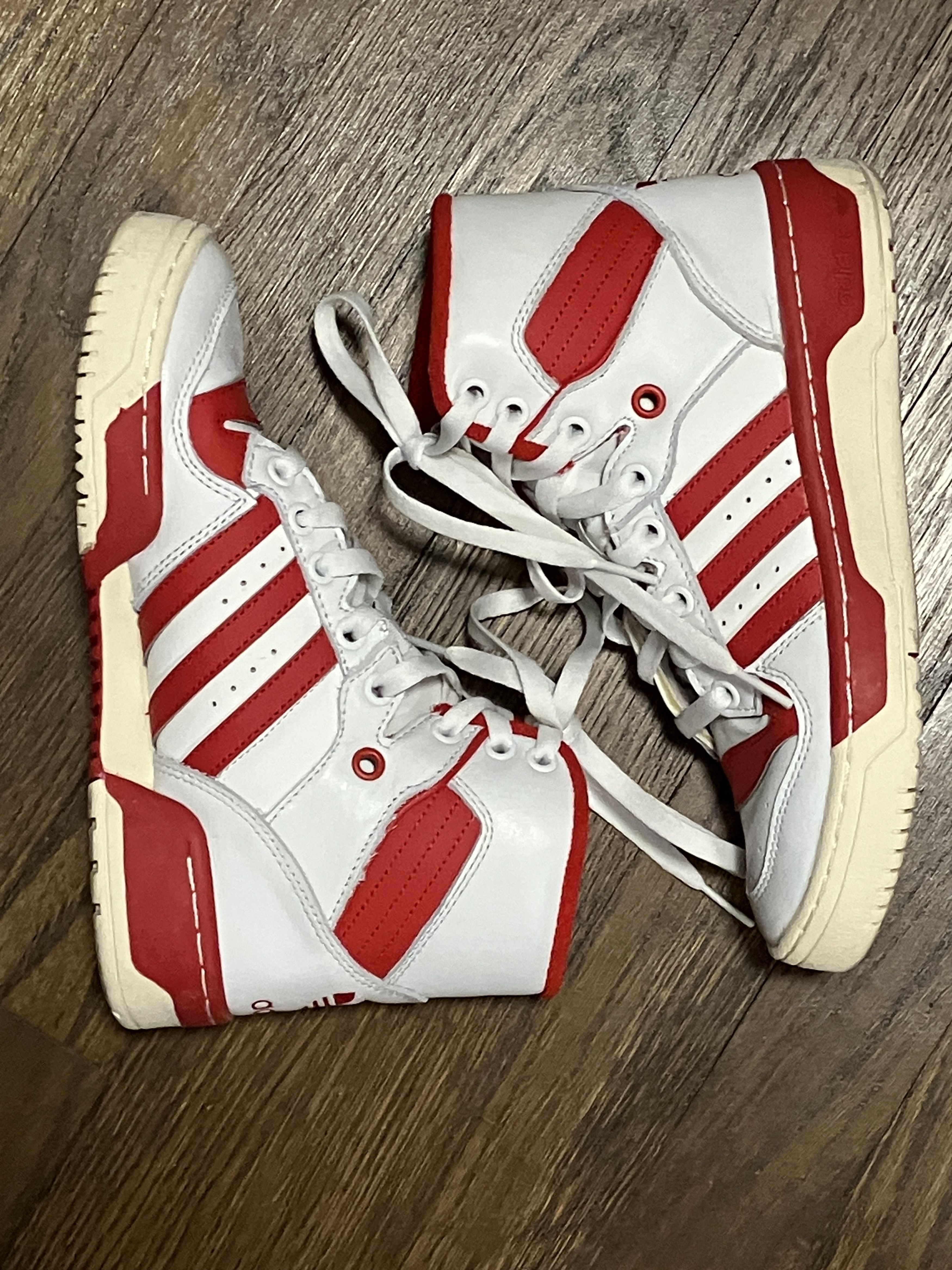 Adidas Adidas Rivalry High Tops "White Scarlet" GW2181 Women's 6 Size US 6 / IT 36 - 3 Thumbnail