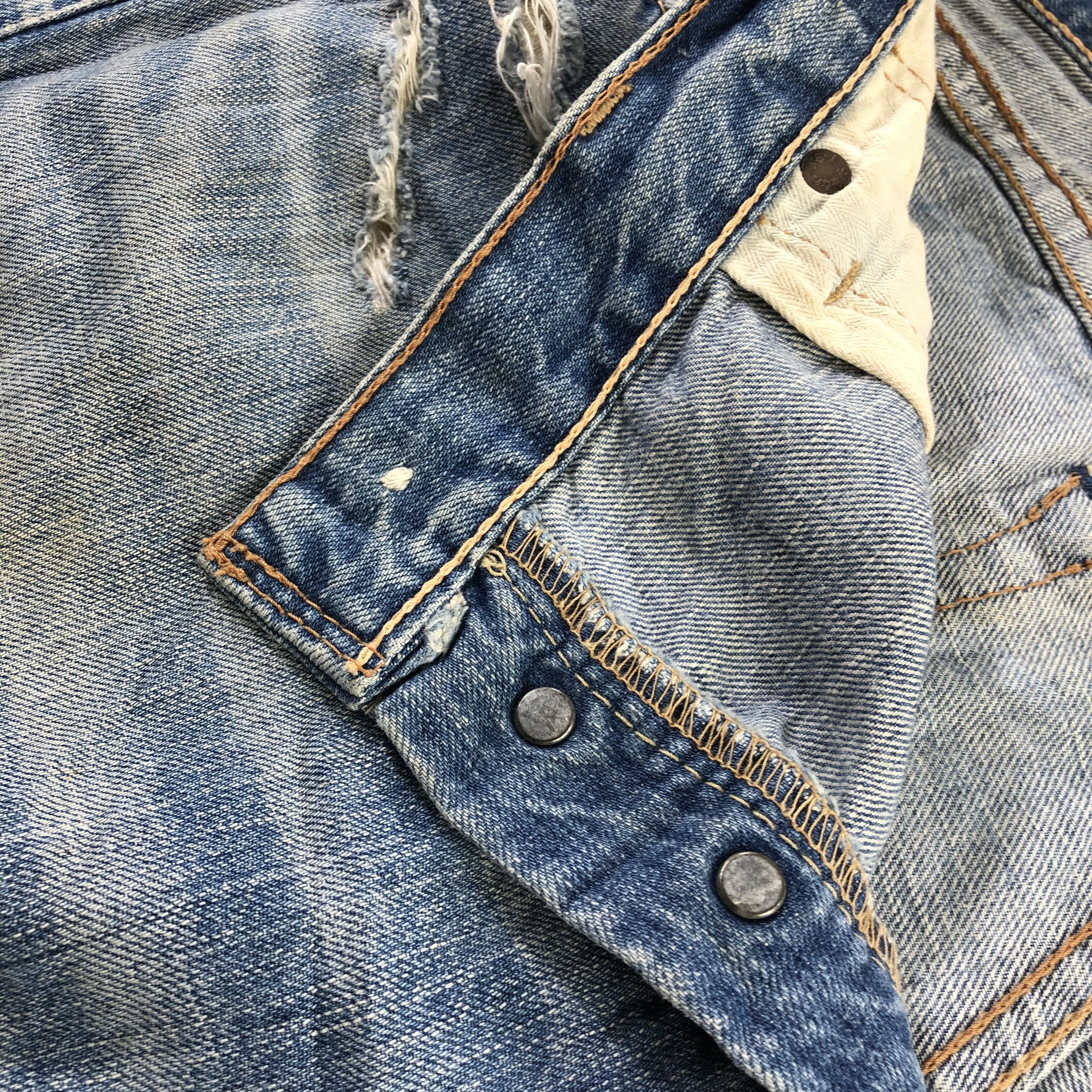 Levi's Vintage Levi's 502 Jeans Patchwork Distress Denim KJ1401 Size US 34 / EU 50 - 13 Thumbnail