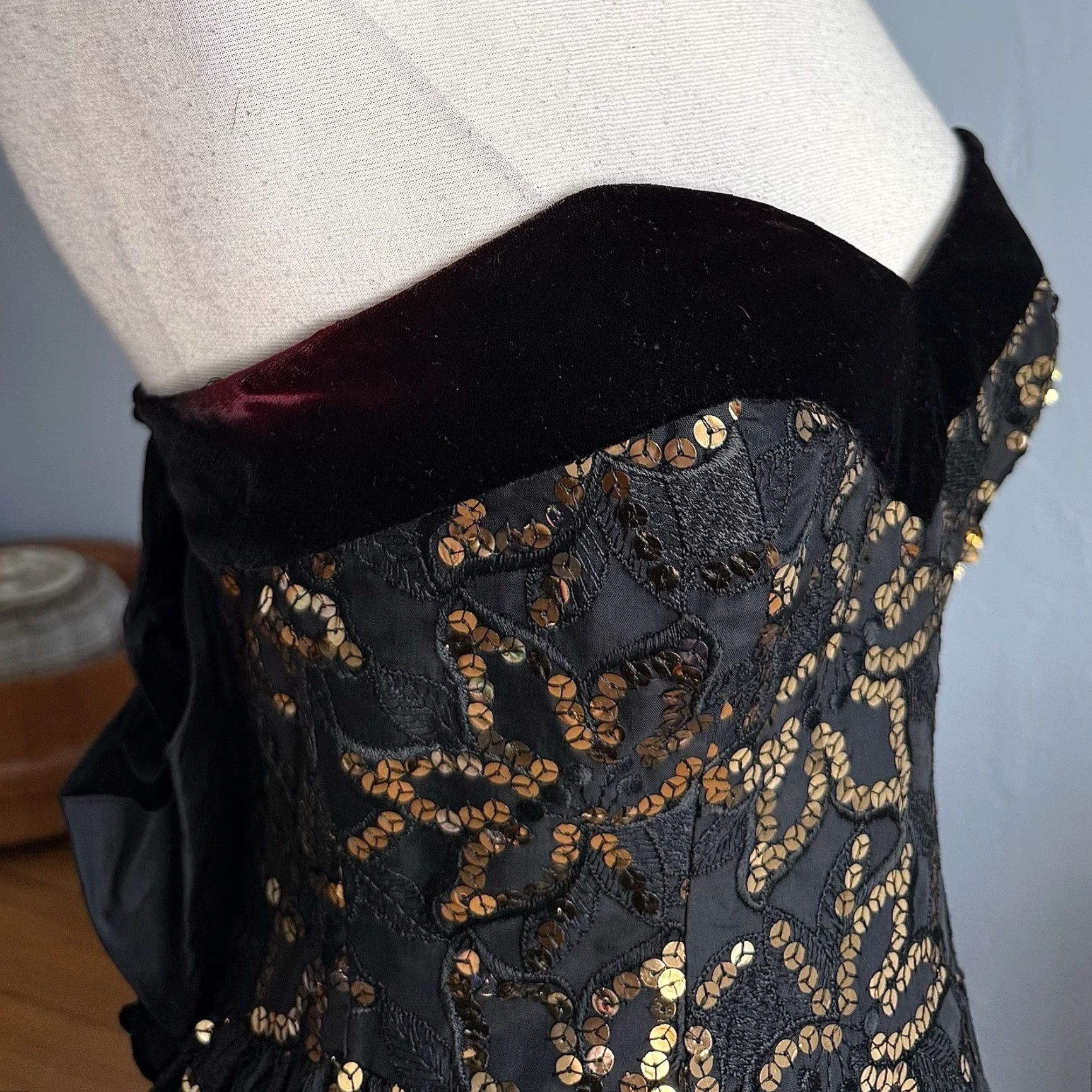 Jessica McClintock VINTAGE Jessica McClintock Black w/ Gold Sequins Strapless Long Dress Sz S Ball Gown 1980s Formal Womens Size XS / US 0-2 / IT 36-38 - 5 Thumbnail