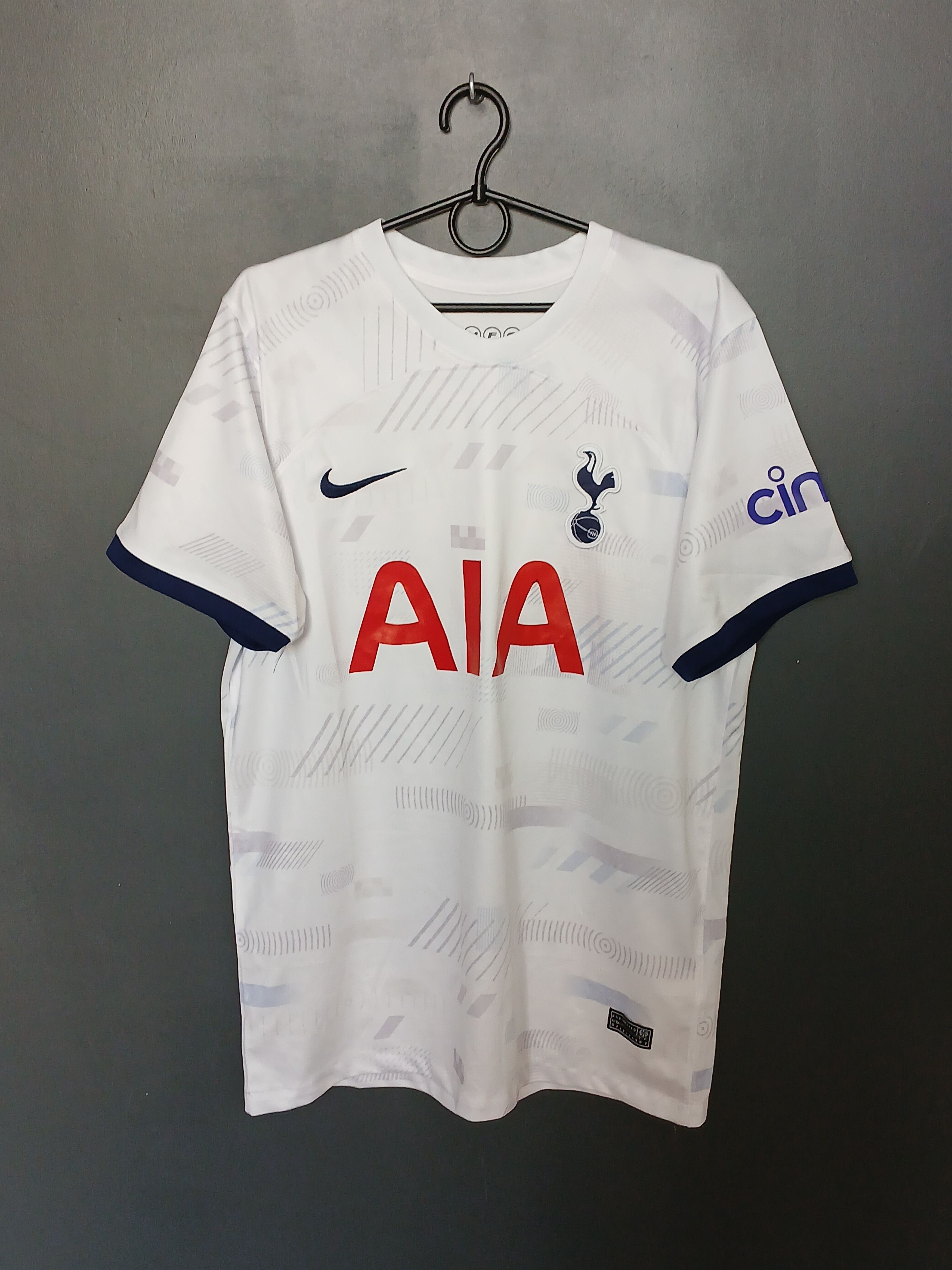 Nike Tottenham Hotspur 23/24 Home Football Jersey T-Shirt Size US L / EU 52-54 / 3 - 1 Thumbnail