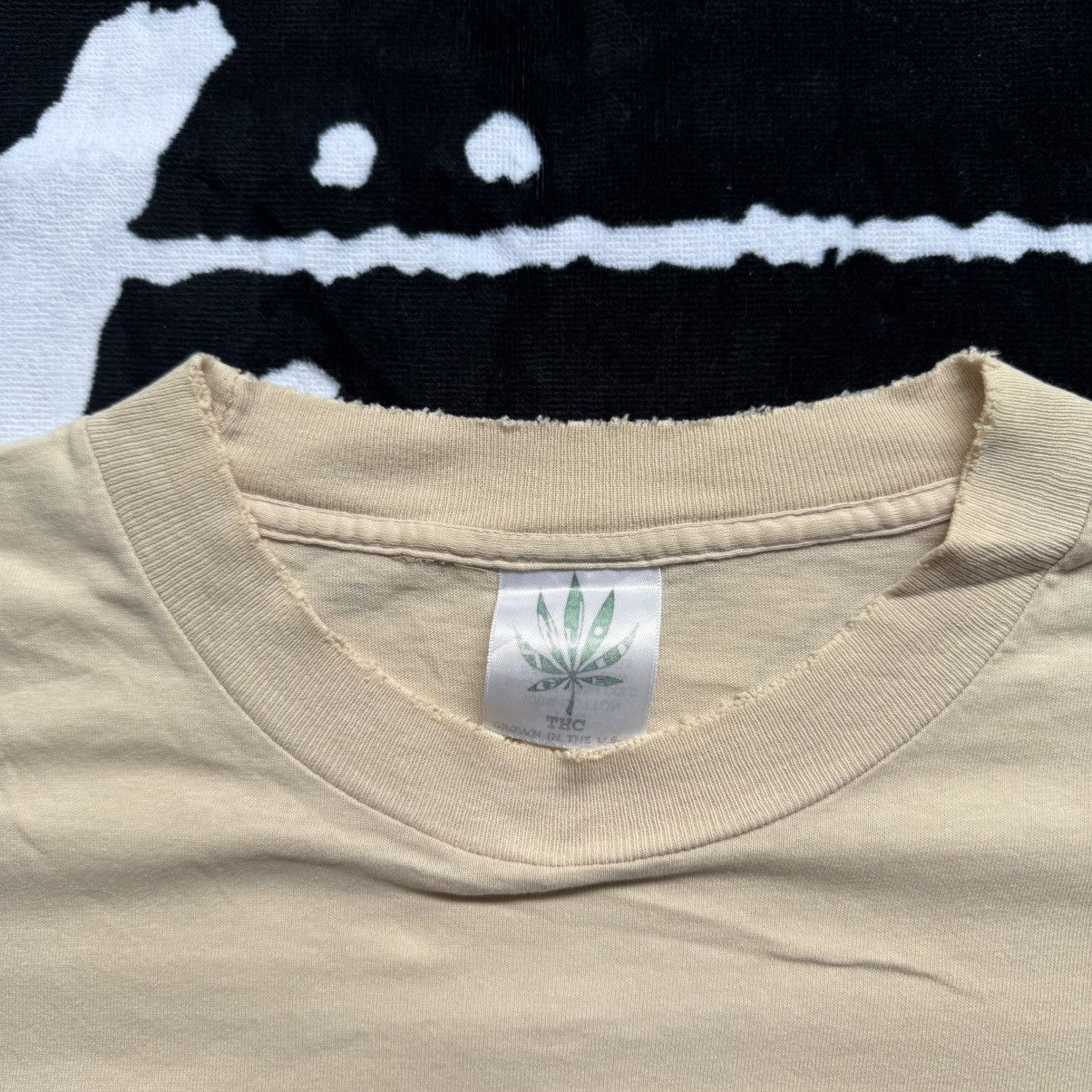 Hook-Ups × Vintage 90's THC Skateboard Snoop Dogg Tee Size US L / EU 52-54 / 3 - 3 Thumbnail