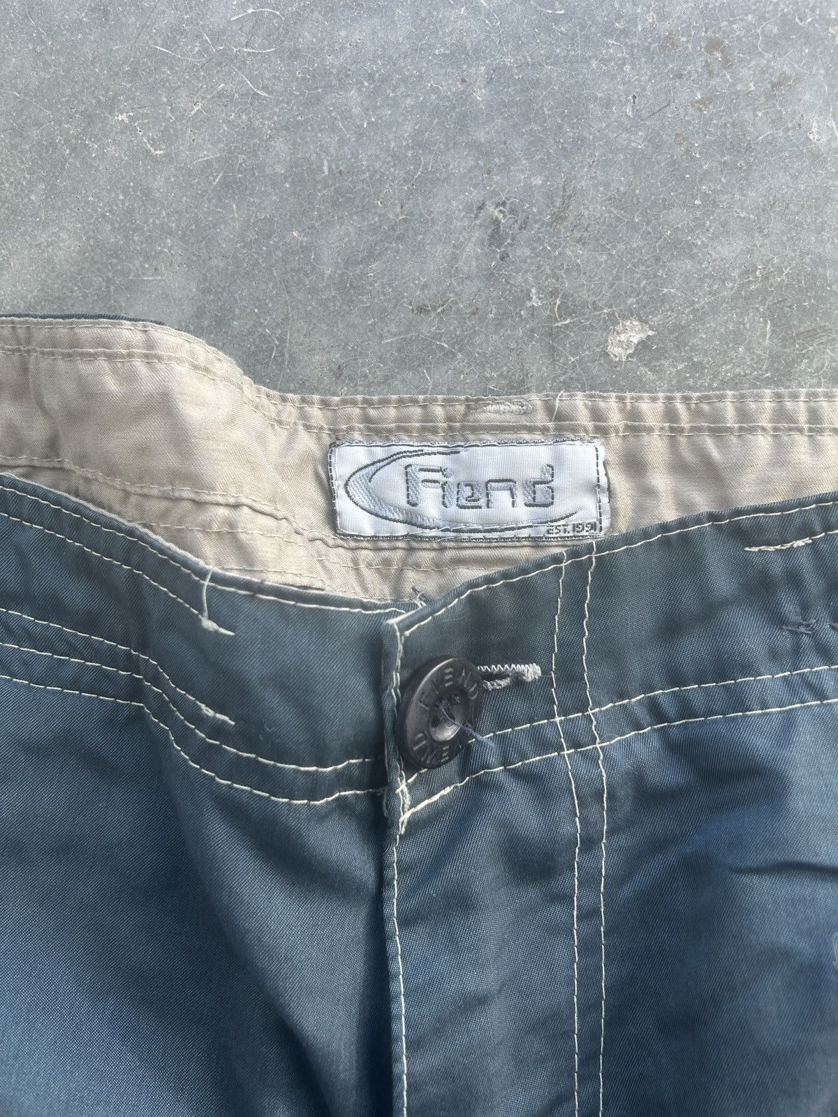 Vintage Vintage Y2K Fiend Cargo Pants Ganesha Embroidered Om Size US 35 - 8 Thumbnail
