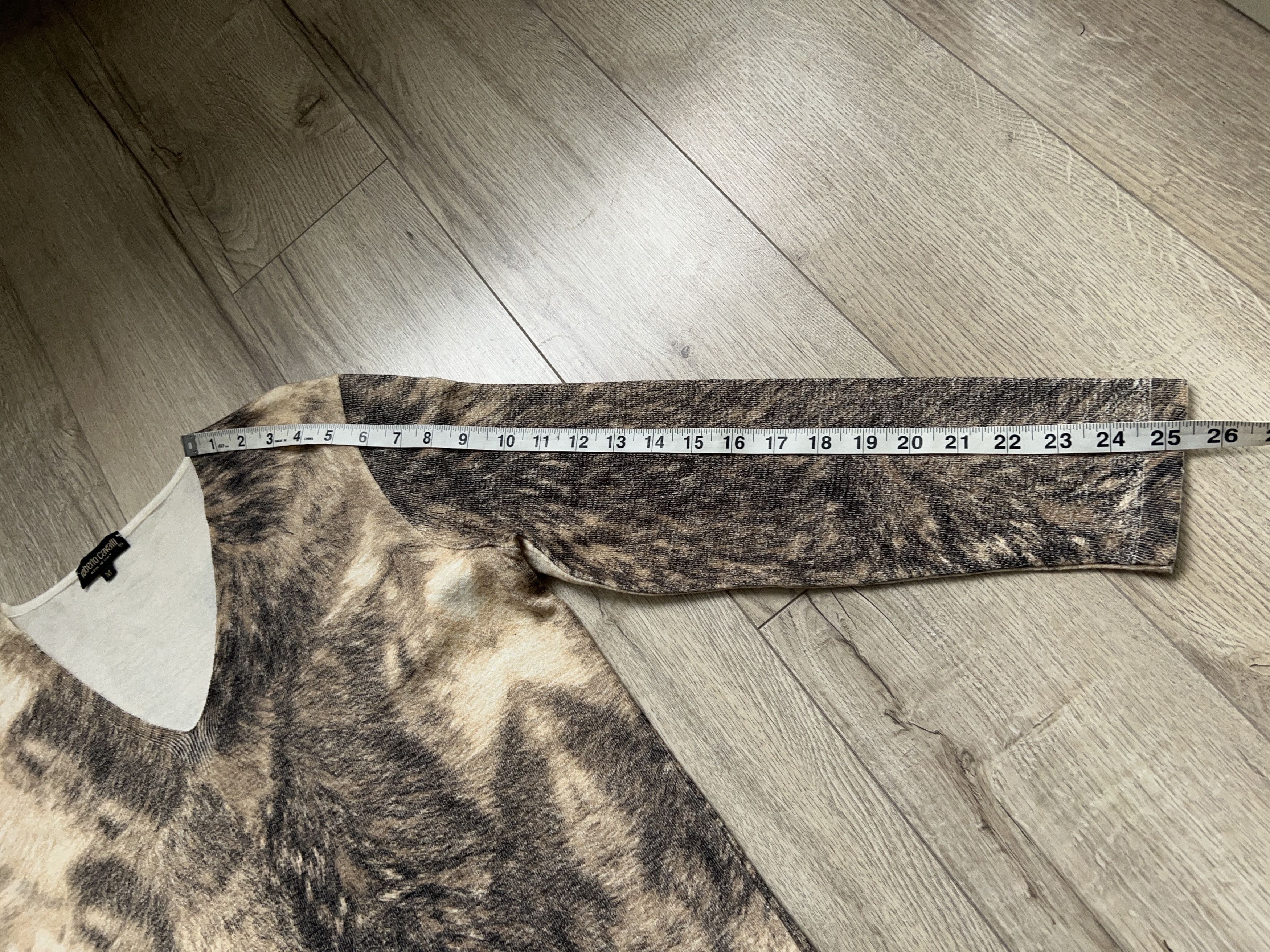 Roberto Cavalli × Vintage Cavalli All Over Animal Print Wool V Neck Jumper Sweater Size M / US 6-8 / IT 42-44 - 8 Thumbnail