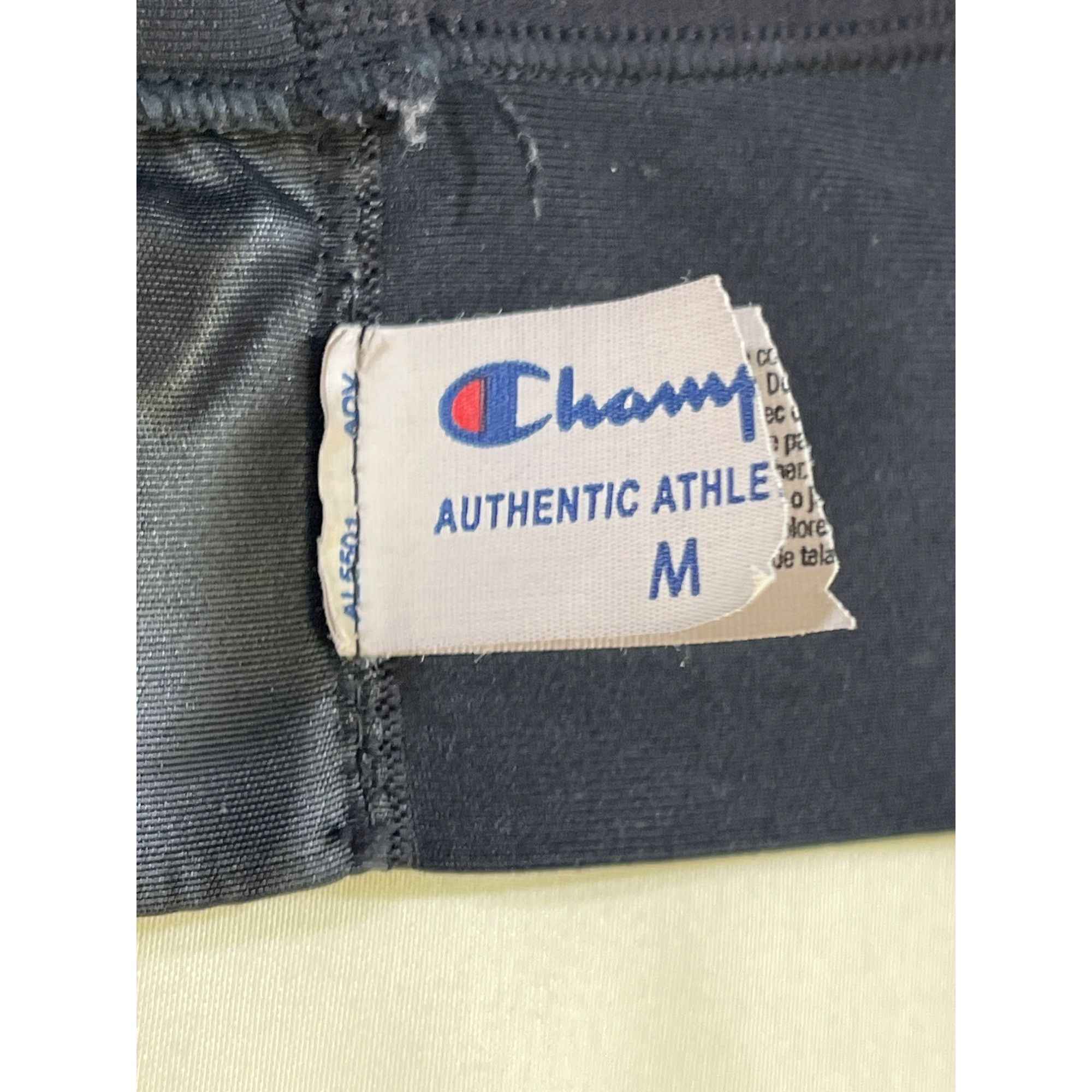 Champion Champion Womens Sports Bra with Wonder Woman Logo Size M SKU Size ONE SIZE - 4 Thumbnail