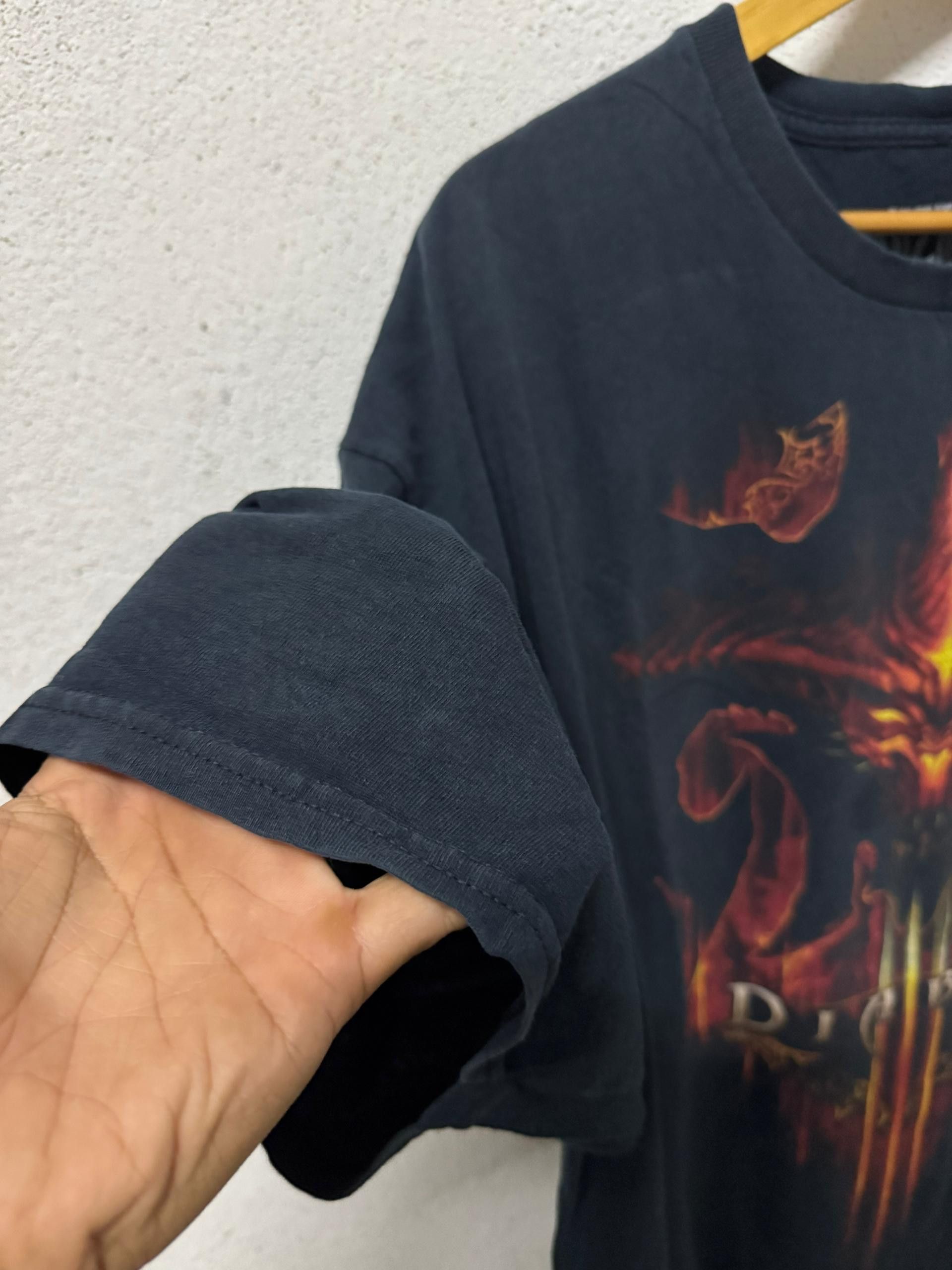 Other Diablo blizzard game tshirt Size US XL / EU 56 / 4 - 5 Thumbnail