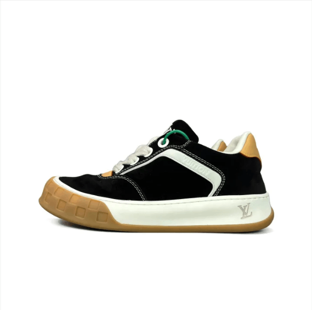 Louis Vuitton Louis Vuitton low-top shoes Size US 9 / EU 42 - 1 Thumbnail