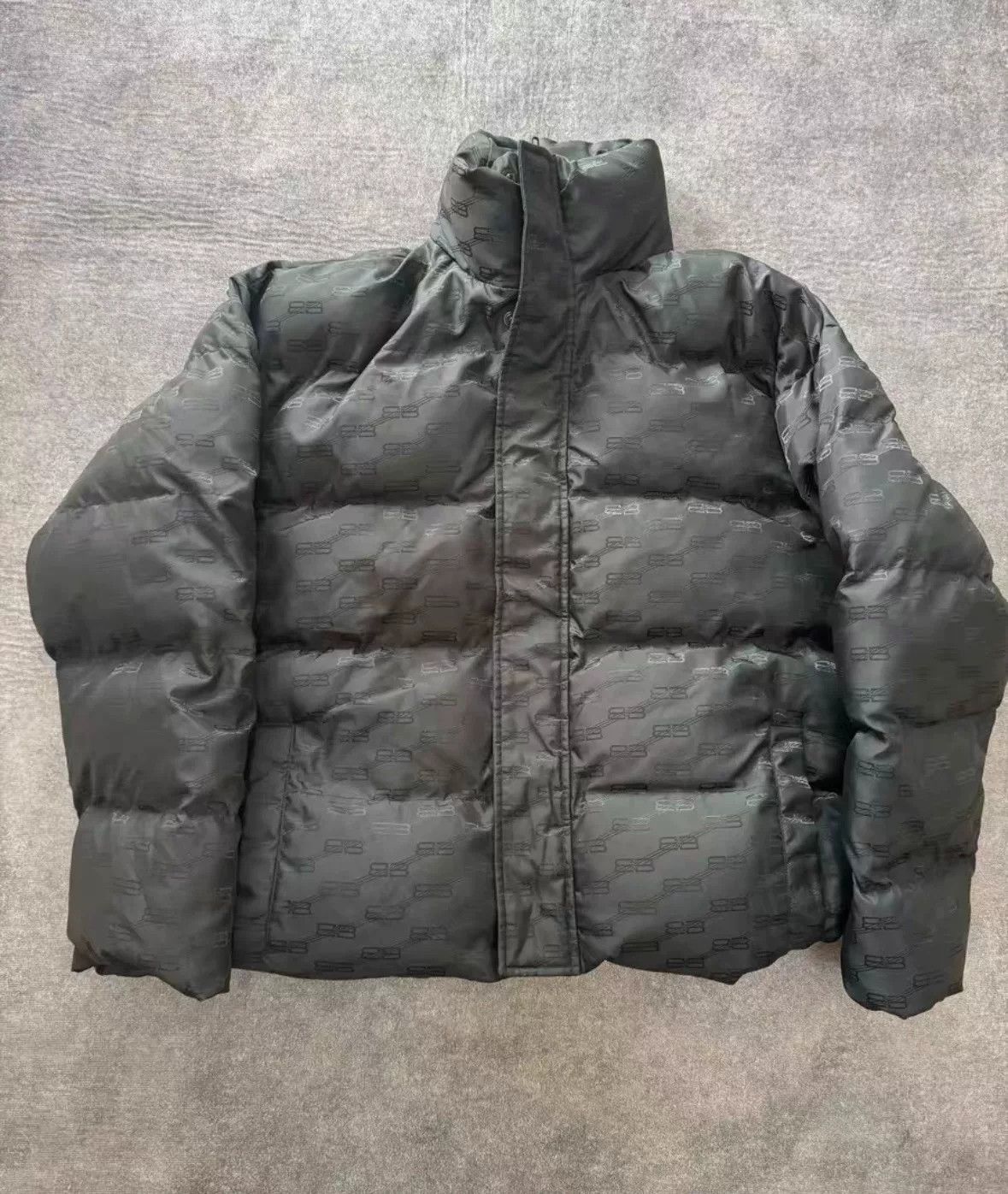 Balenciaga Balenciaga Black Quilted Puffer Jacket Size US M / EU 48-50 / 2 - 1 Thumbnail