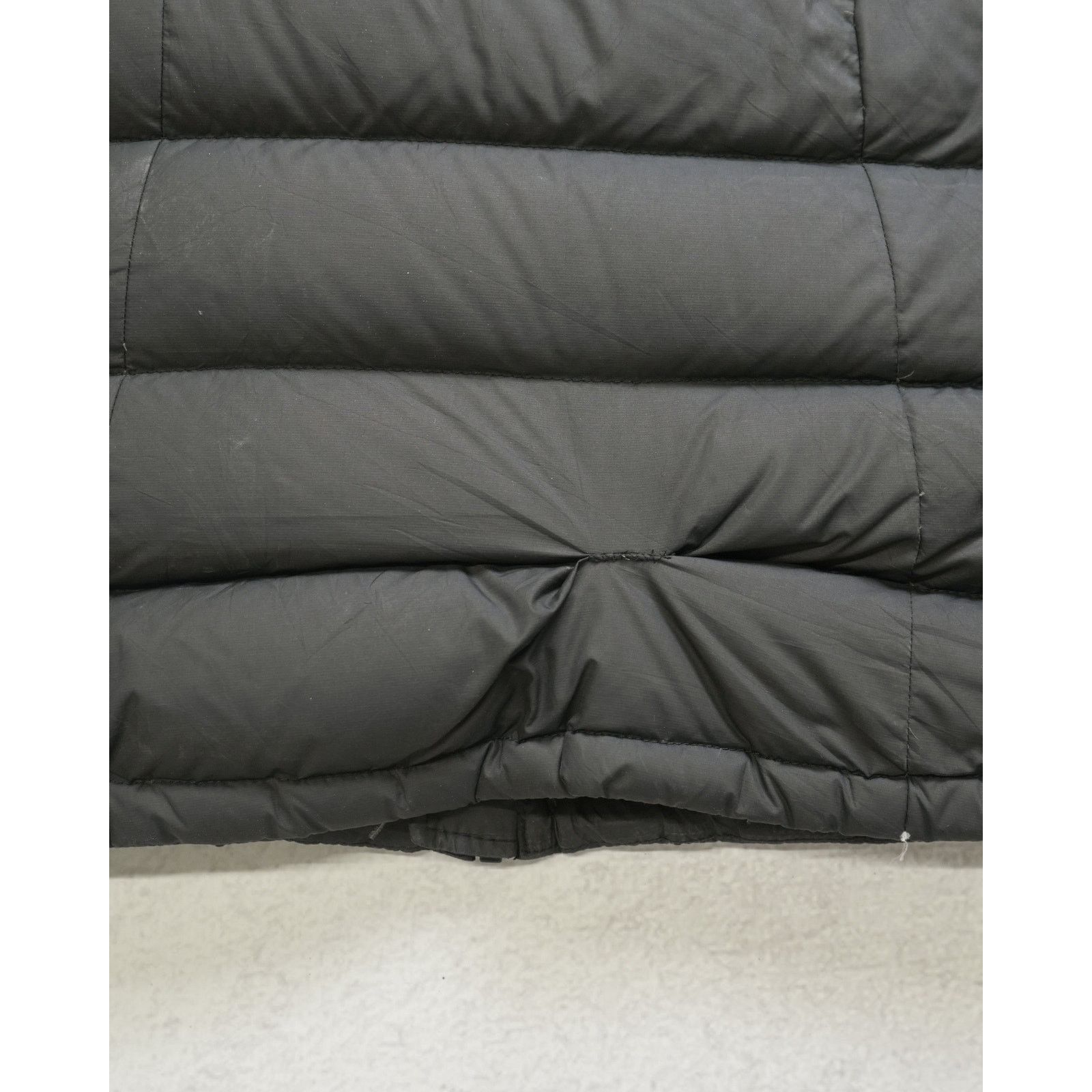 The North Face Vintage 90s The North Face Black Insulated Vest - Women's XS Size XS / US 0-2 / IT 36-38 - 4 Thumbnail