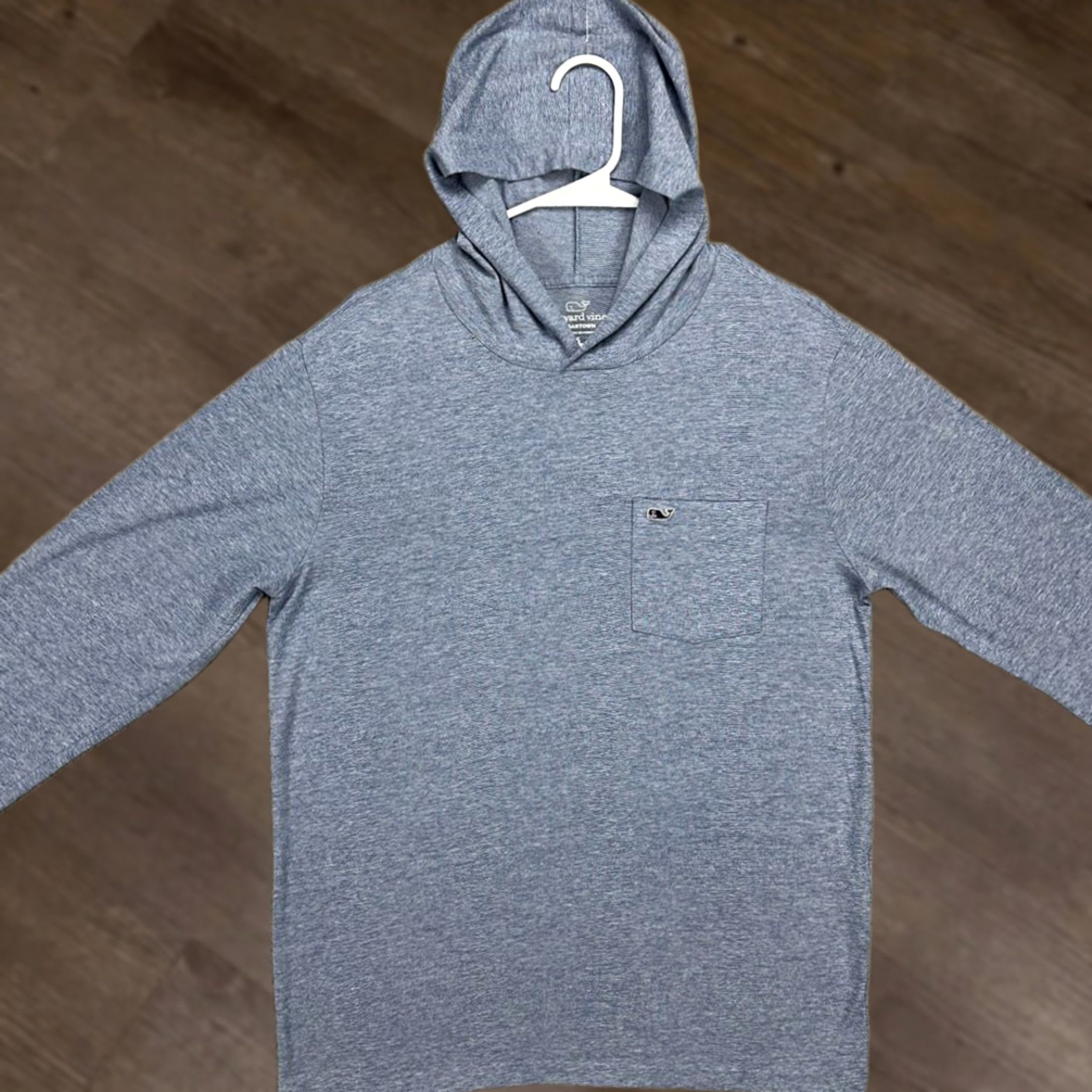 Vineyard Vines Vineyards Vines Edgartown Hoodie Sweatshirt Mens Small Blue Pullover Logo Pullover Long Sleeve Adult Pocket Outdoor Walking Shirt Size US S / EU 44-46 / 1 - 1 Thumbnail