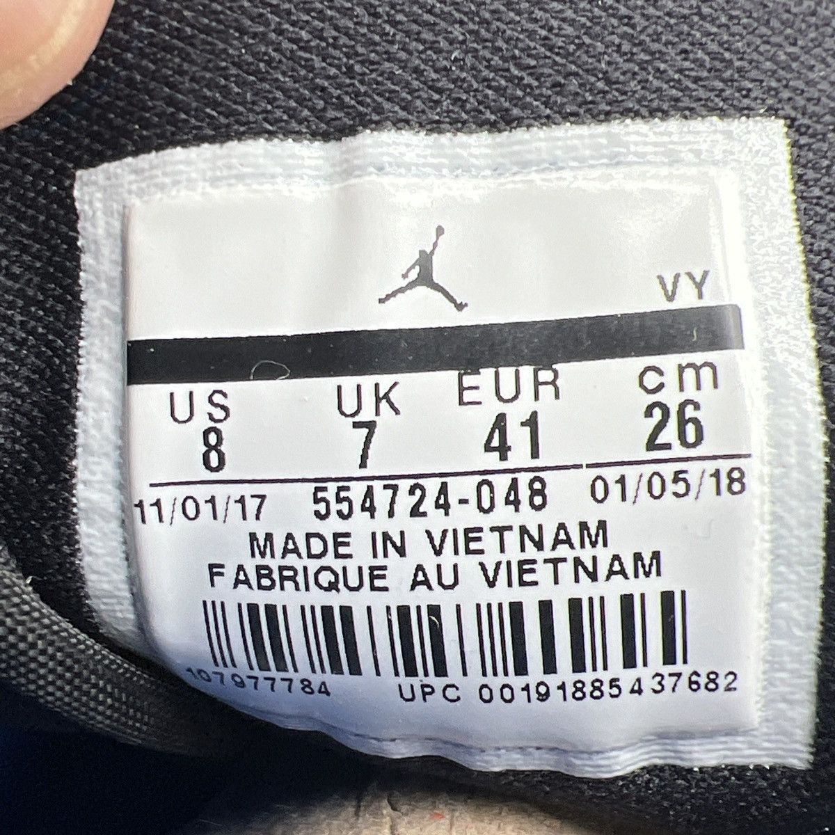 Nike Air Jordan 1 mid royal splatter Size US 8 / EU 41 - 9 Thumbnail